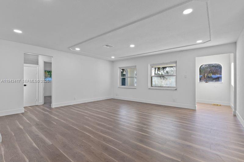 ORIOLE-MARGATE SEC 4 - Residential