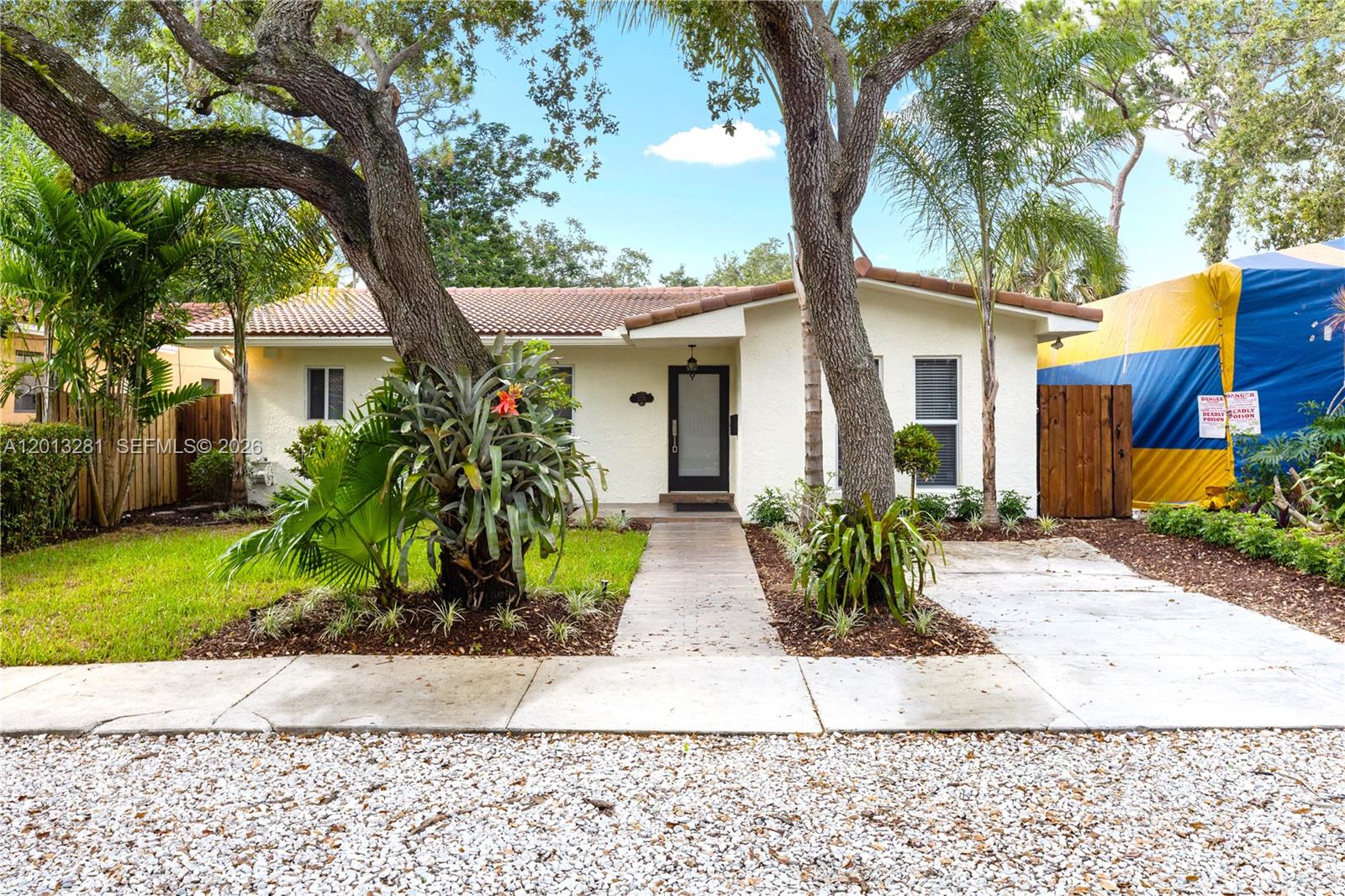 5770 SW 55 st