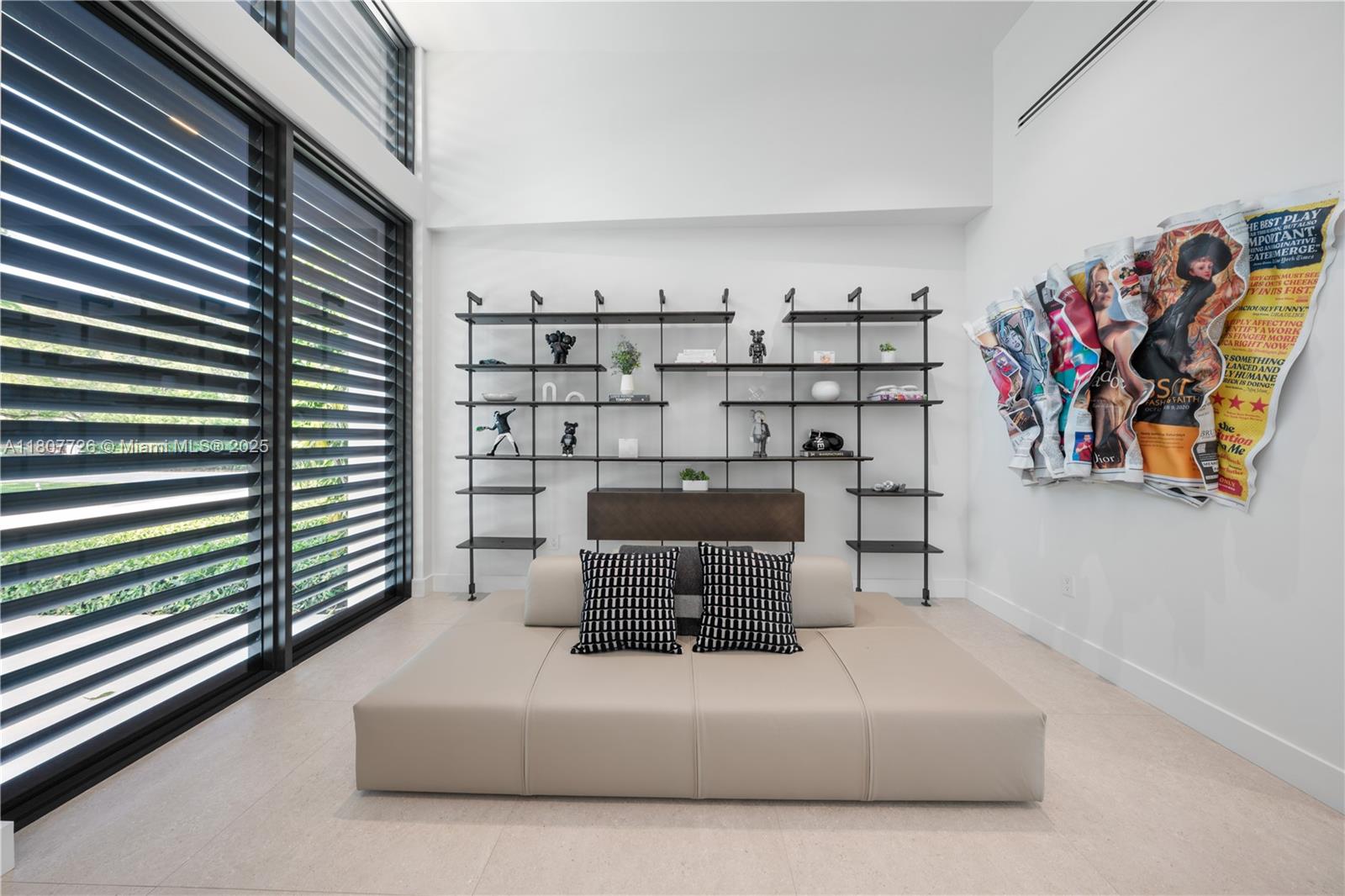 JUNELAND - Residential
