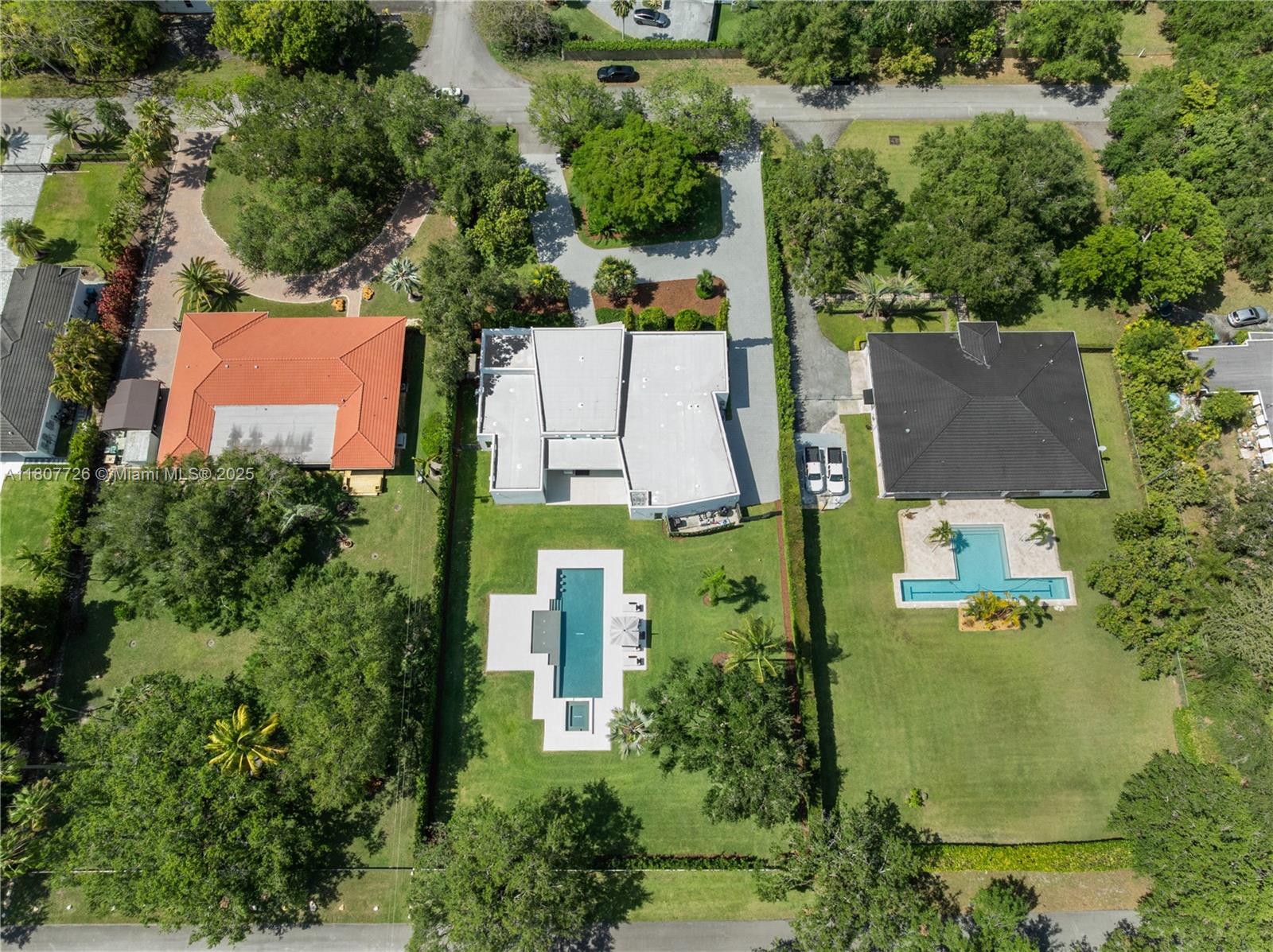 JUNELAND - Residential