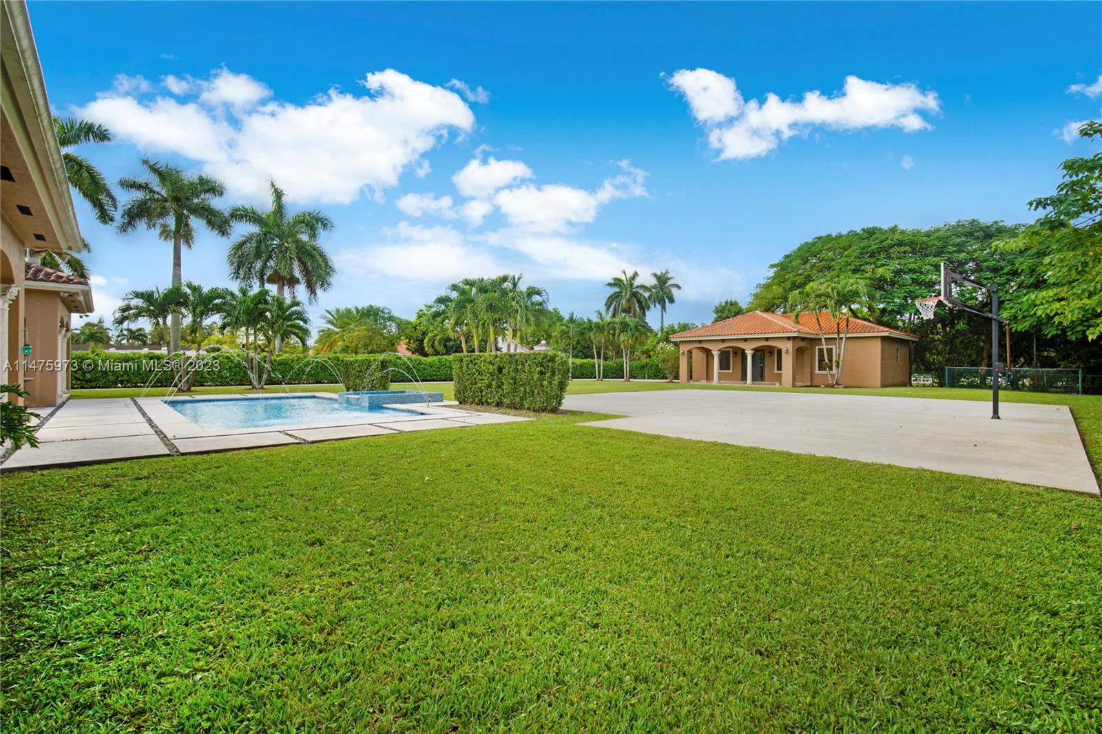 BIRD ROAD FARMSITES - Residential