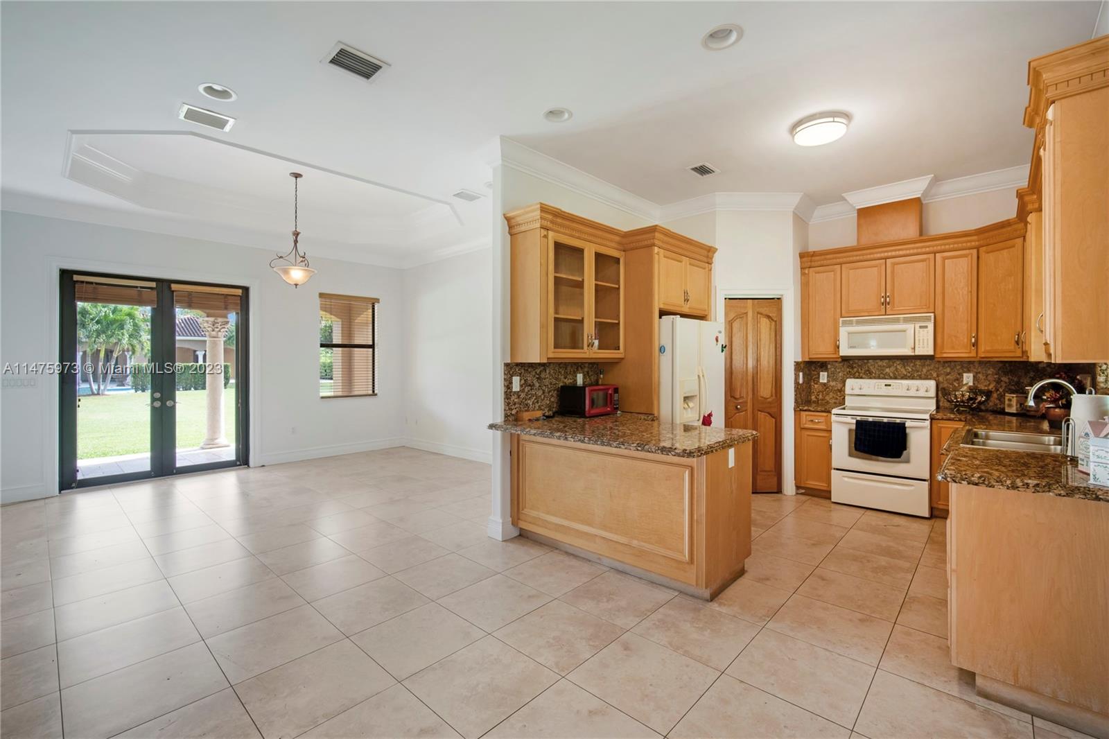 BIRD ROAD FARMSITES - Residential