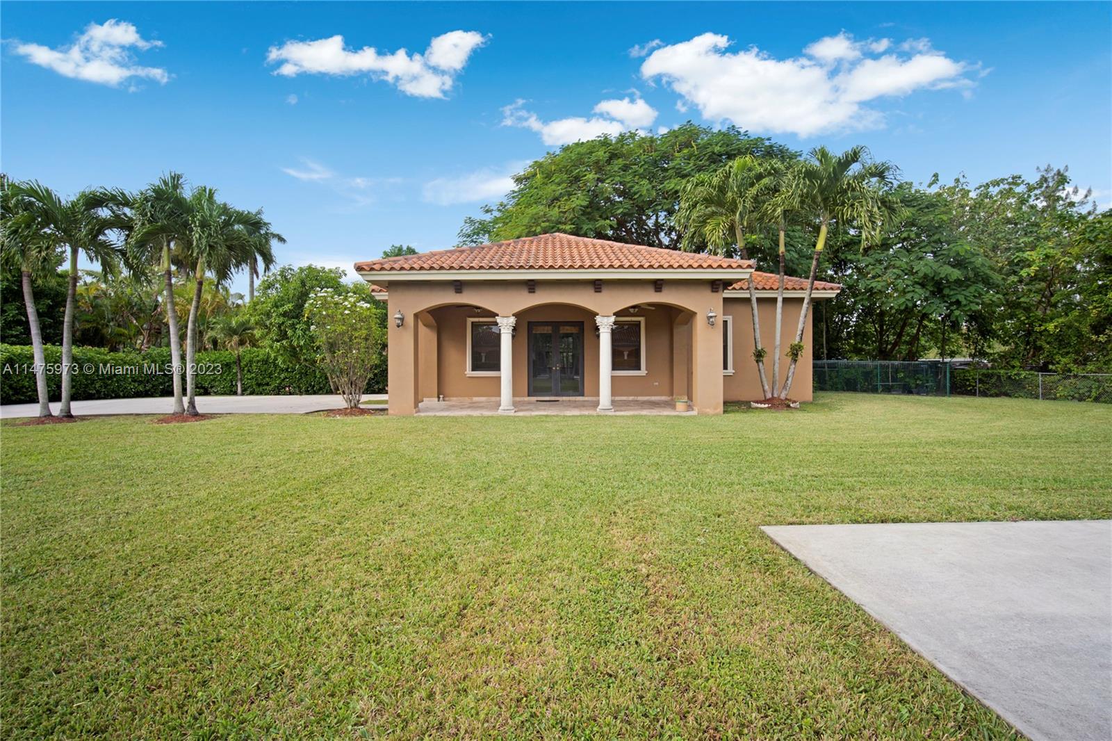 BIRD ROAD FARMSITES - Residential