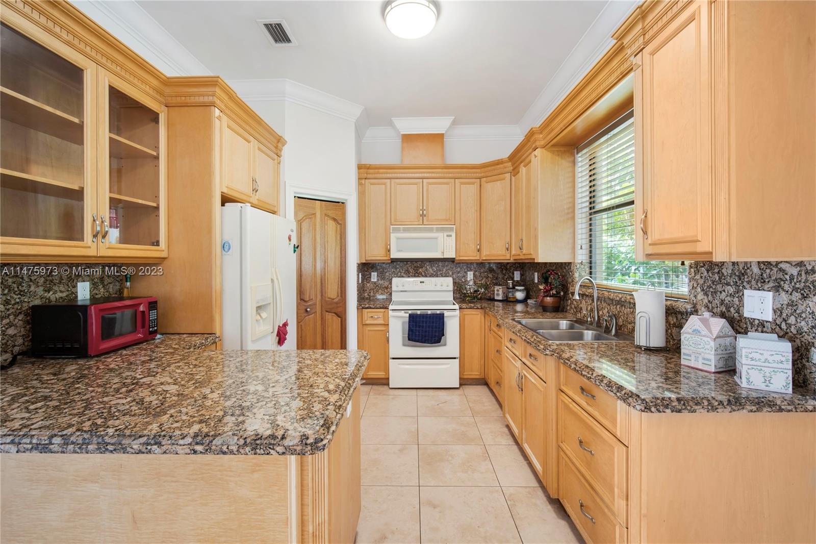 BIRD ROAD FARMSITES - Residential