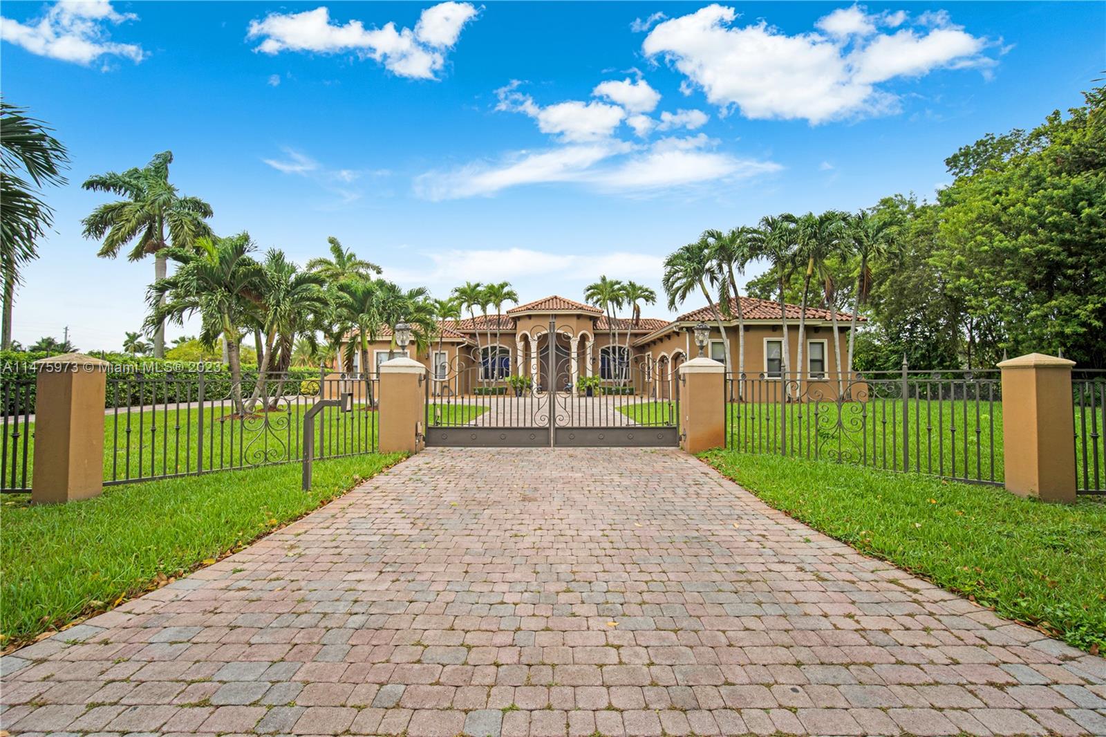 BIRD ROAD FARMSITES - Residential