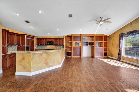 Tiny photo for 3280 Huntington, Weston, FL 33332 (MLS # A11969157)