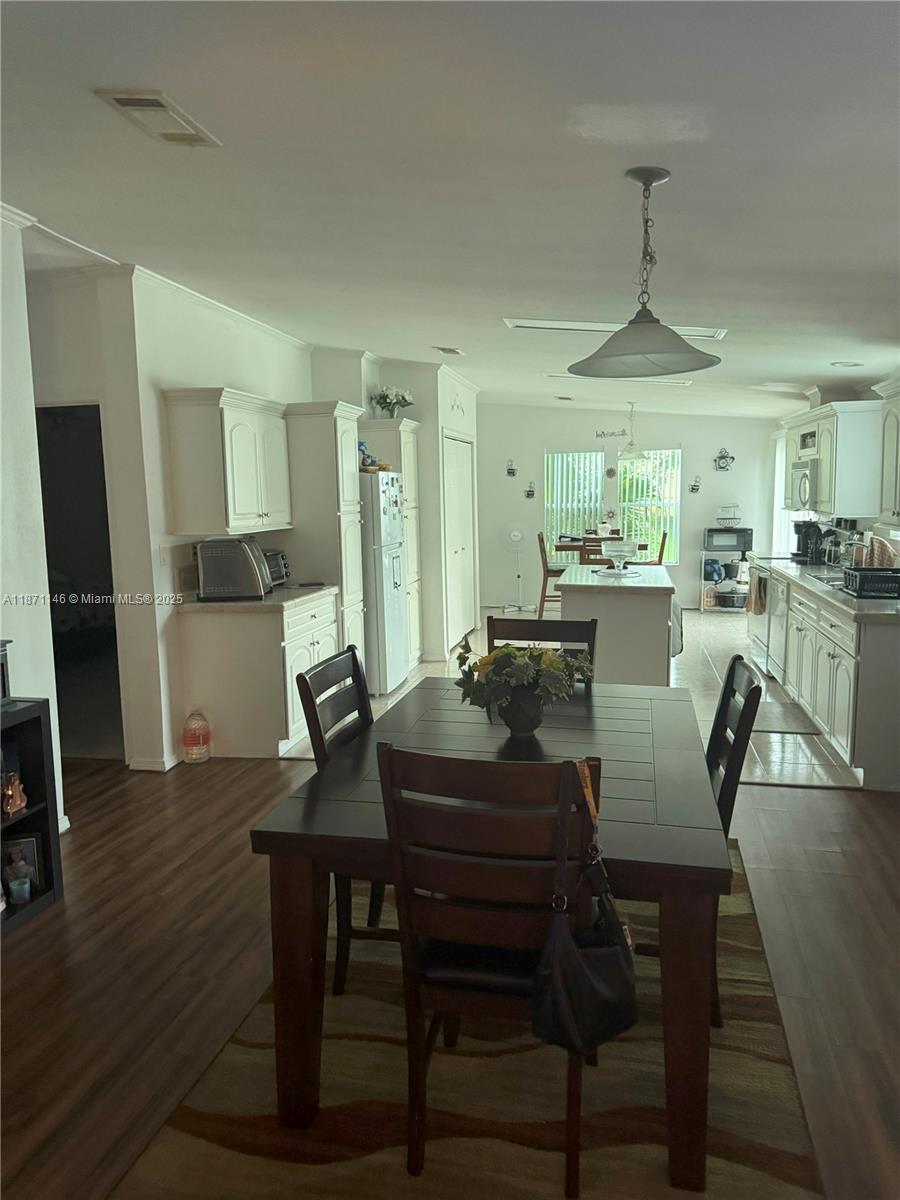 PARK CITY WEST - Residential