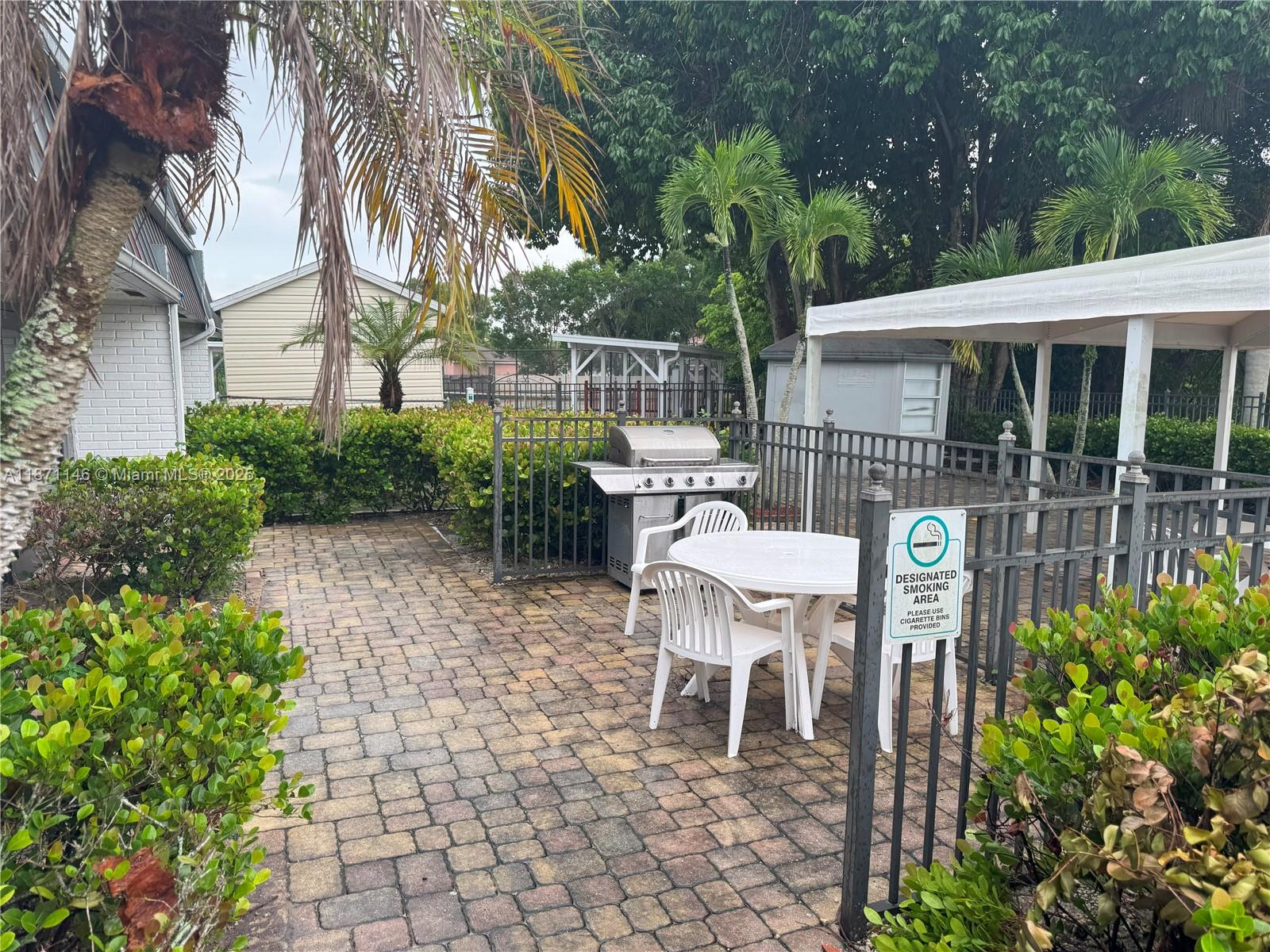 PARK CITY WEST - Residential