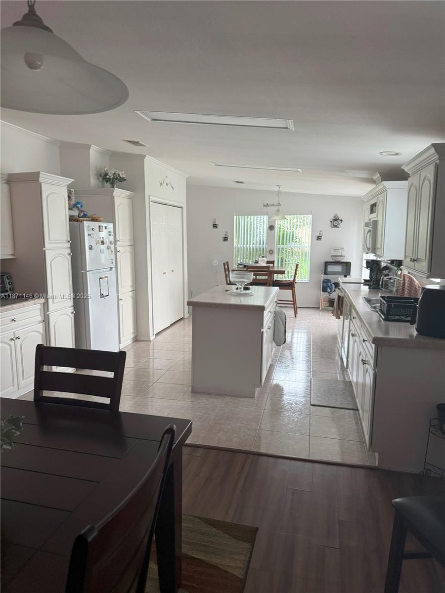 PARK CITY WEST - Residential