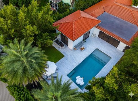 8033 Noremac Ave Miami Beach FL 33141