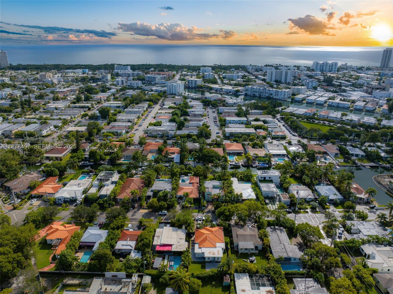 BISCAYNE POINT - Residential