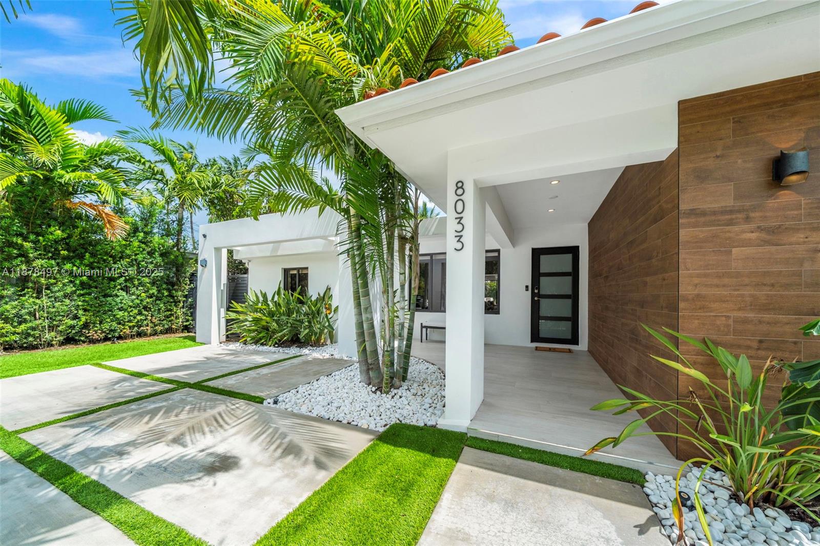 BISCAYNE POINT - Residential
