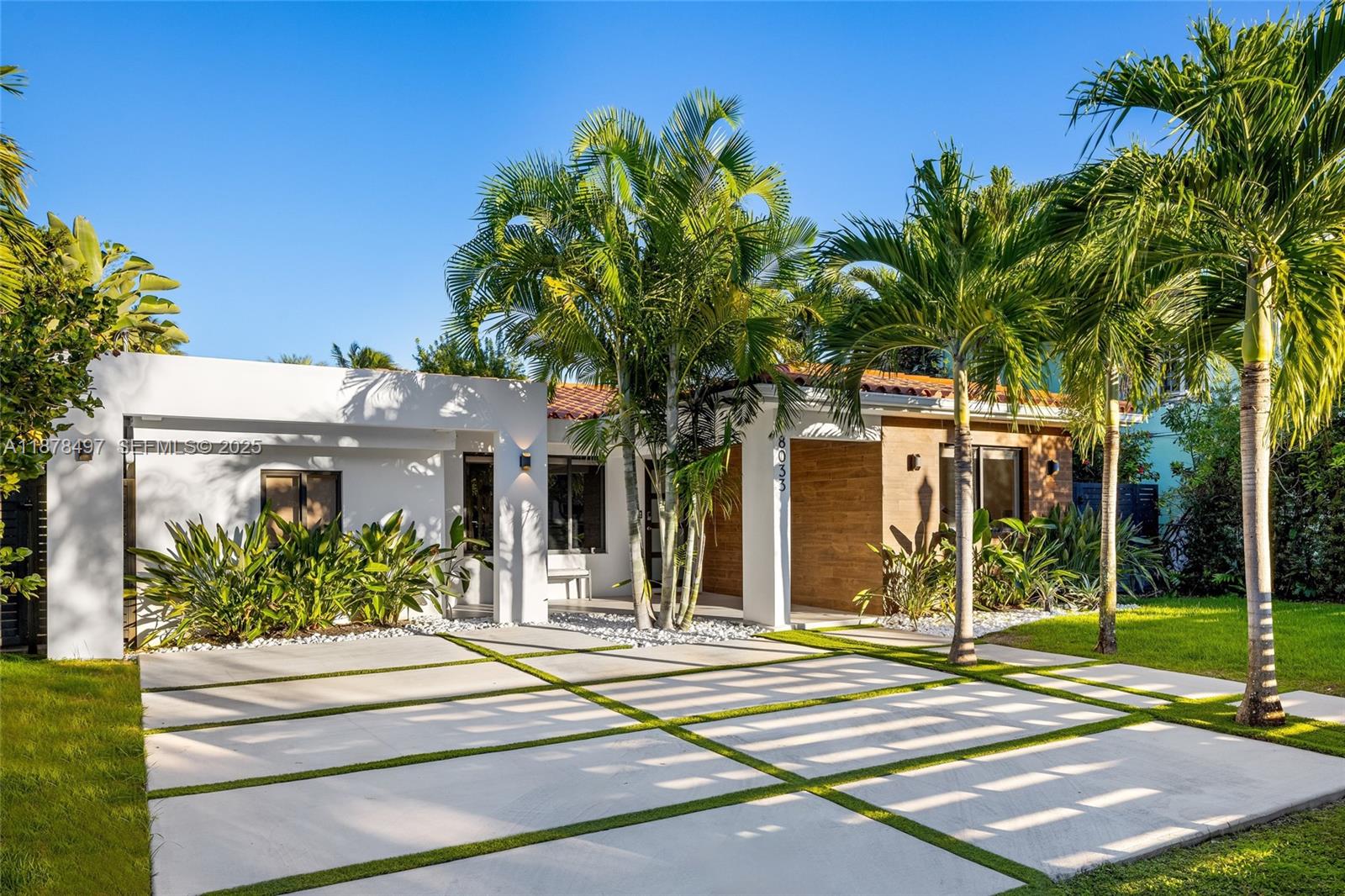 BISCAYNE POINT - Residential