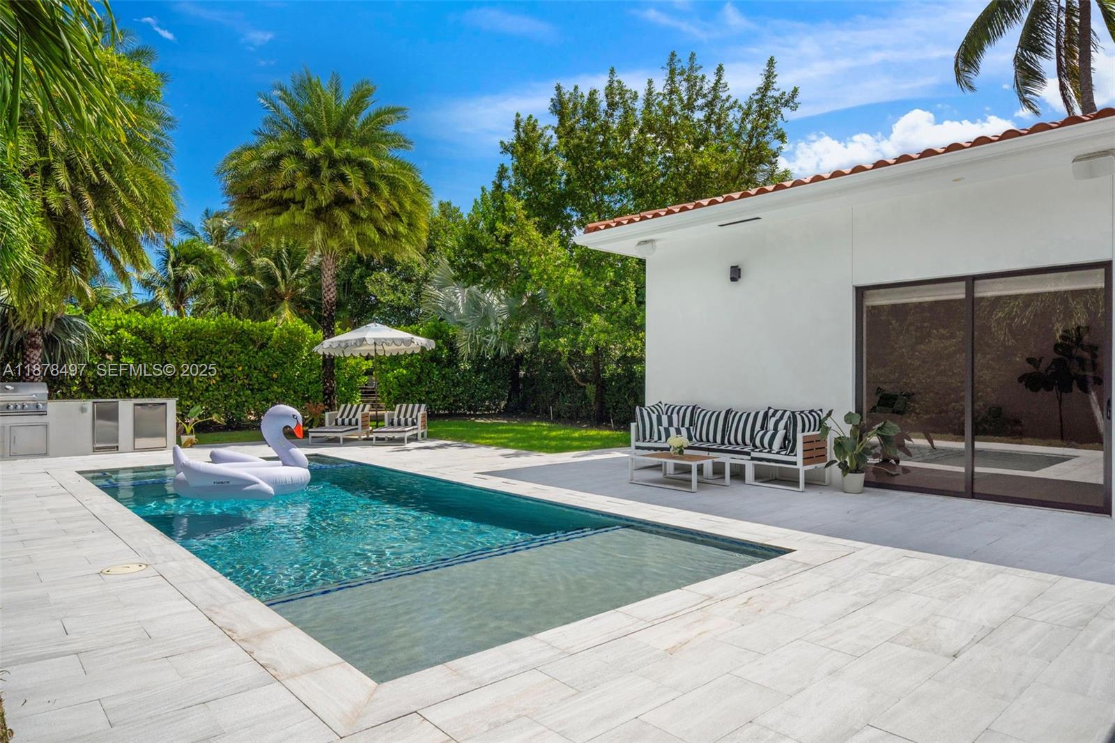 BISCAYNE POINT - Residential