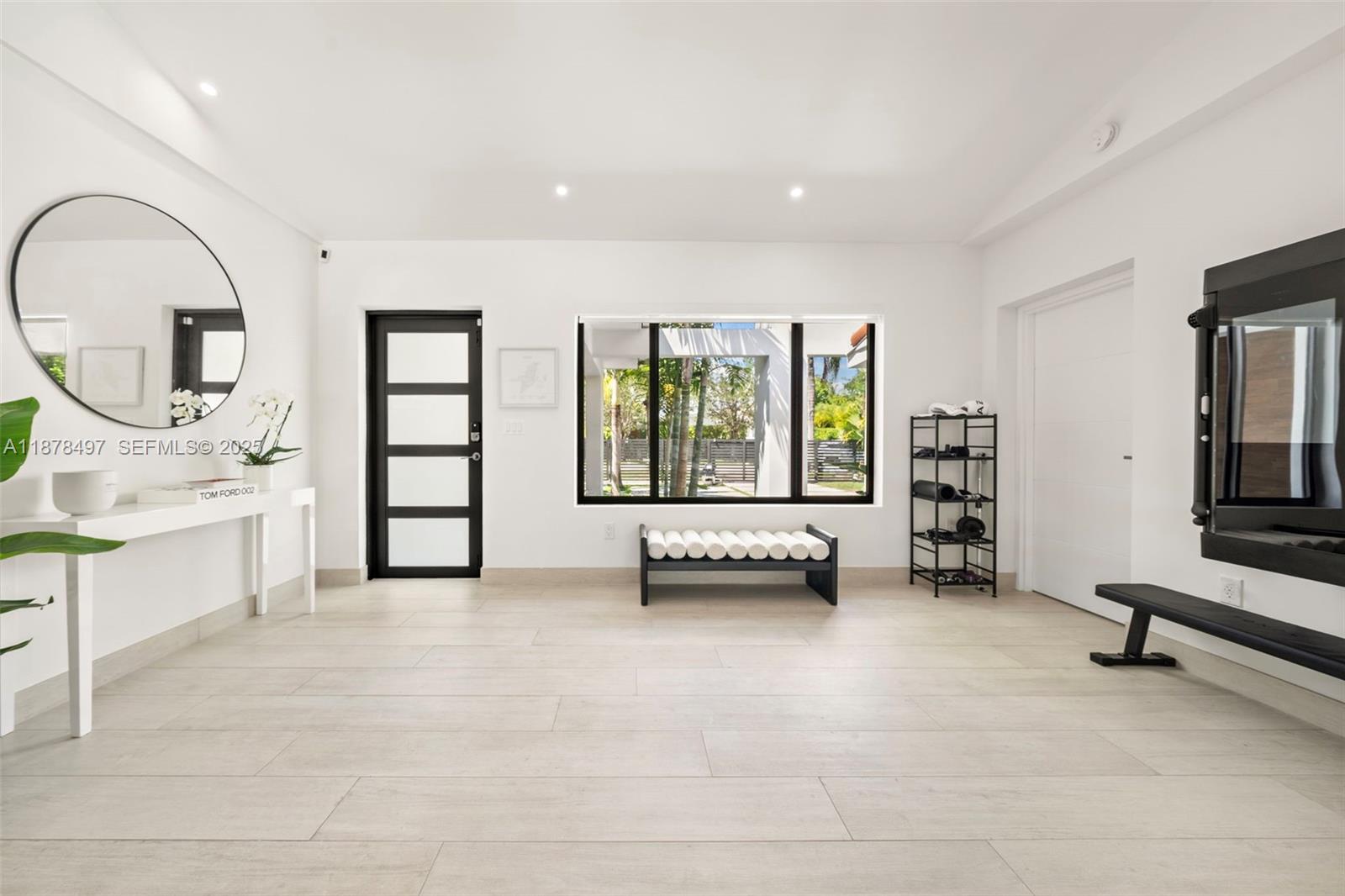 BISCAYNE POINT - Residential