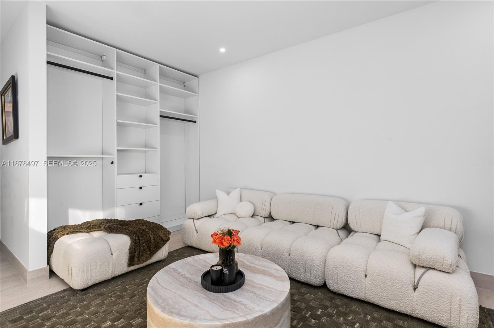 BISCAYNE POINT - Residential