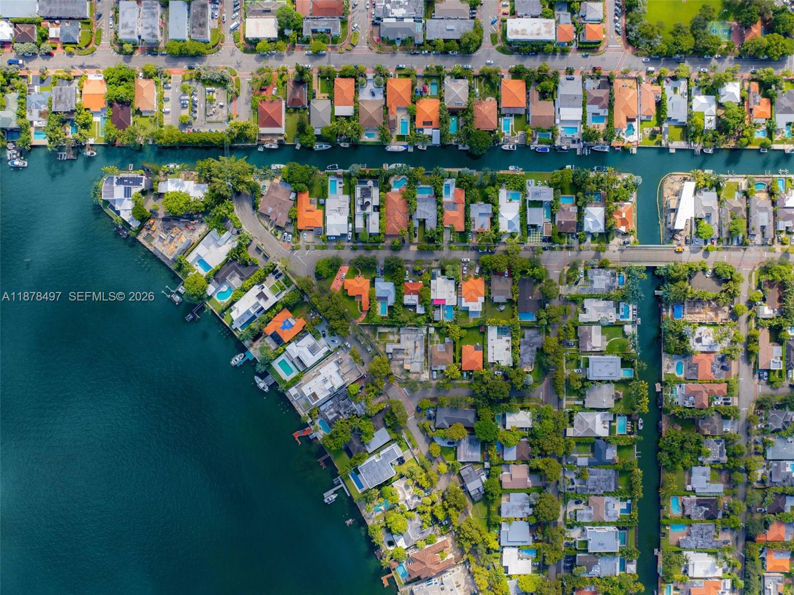BISCAYNE POINT - Residential