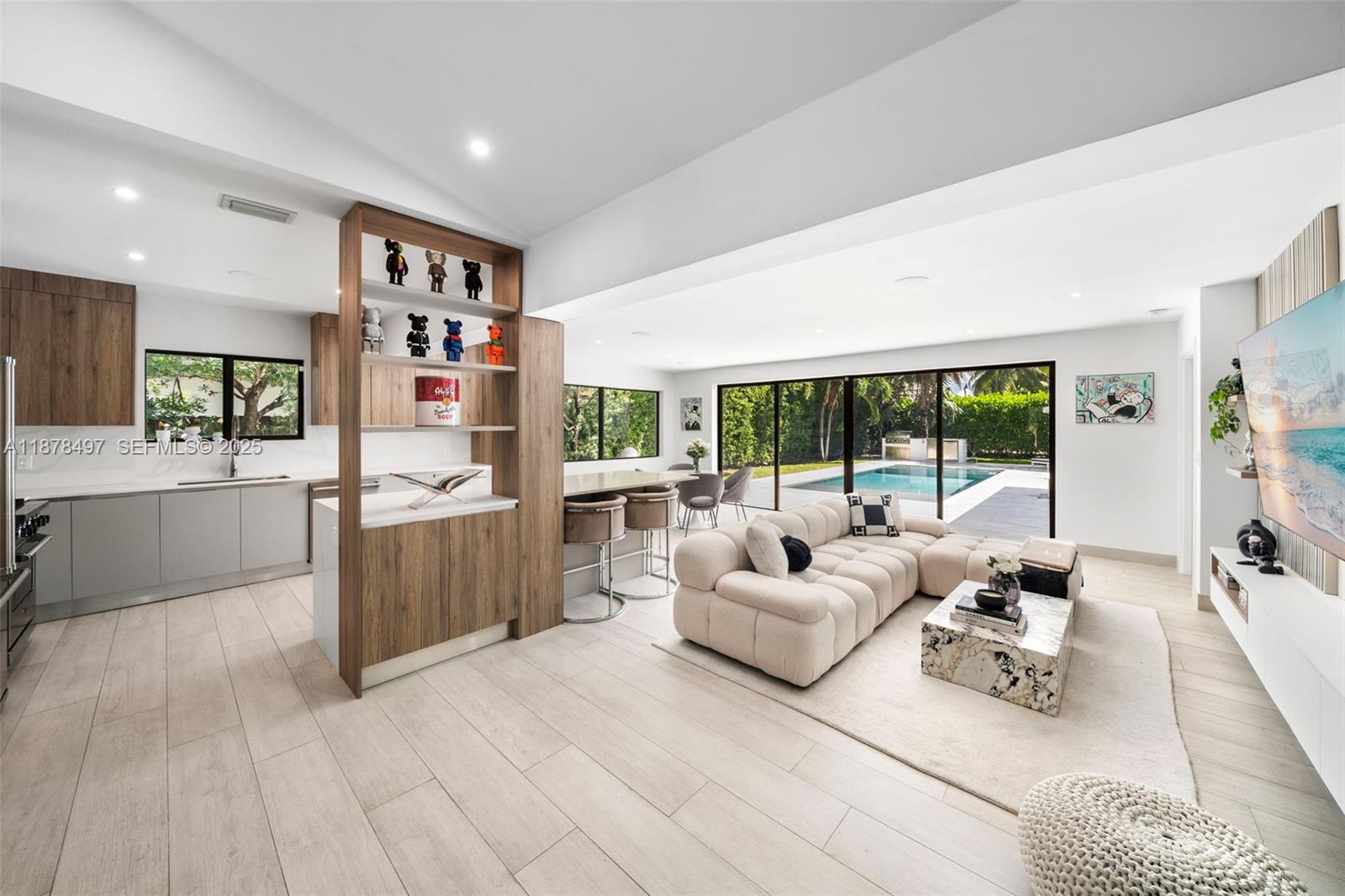 BISCAYNE POINT - Residential