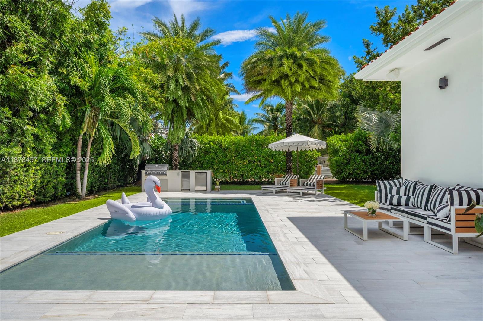 BISCAYNE POINT - Residential