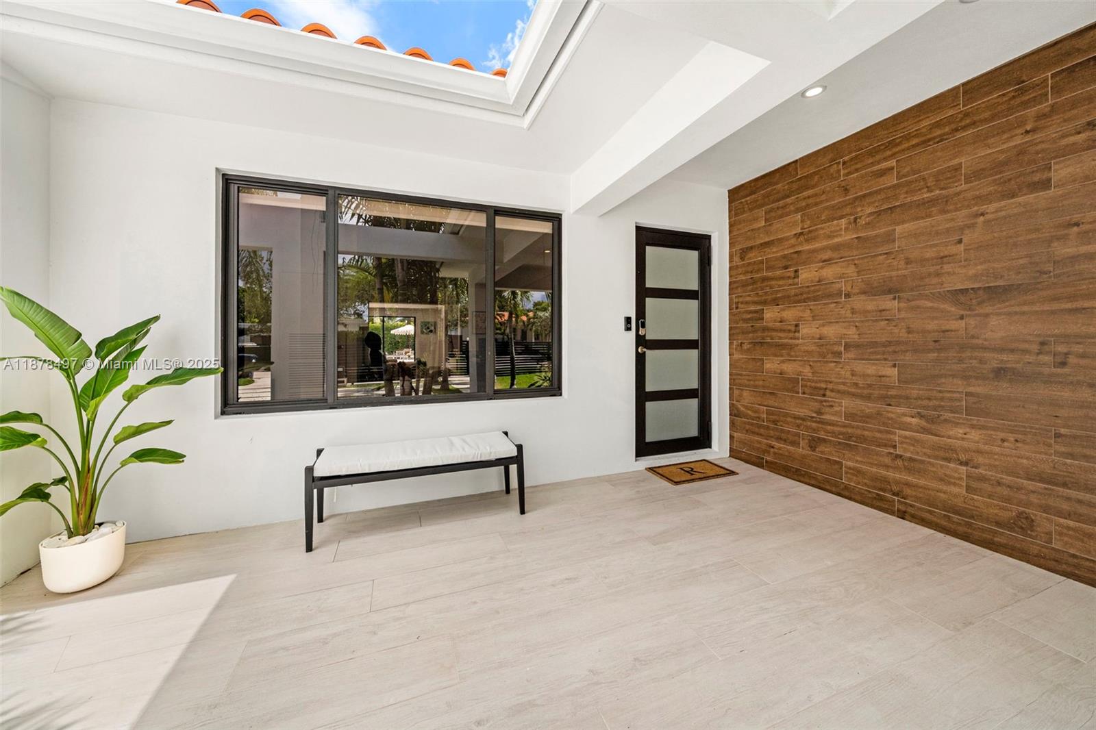 BISCAYNE POINT - Residential