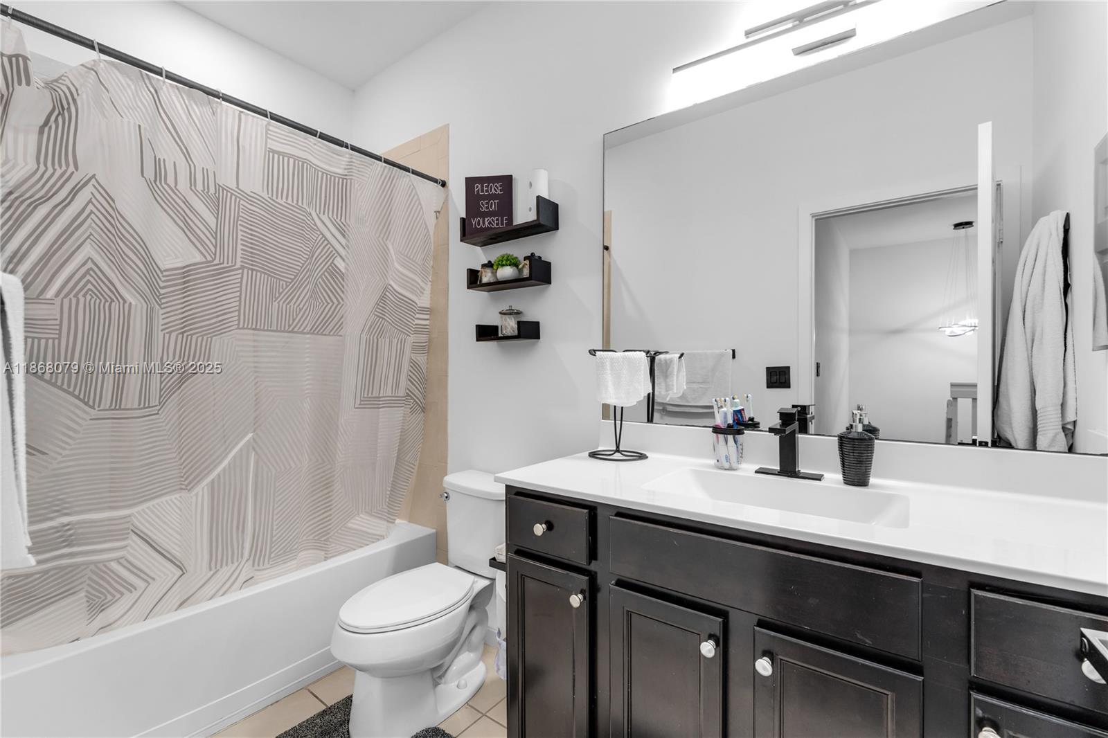 COCO PALM ESTATES - Residential