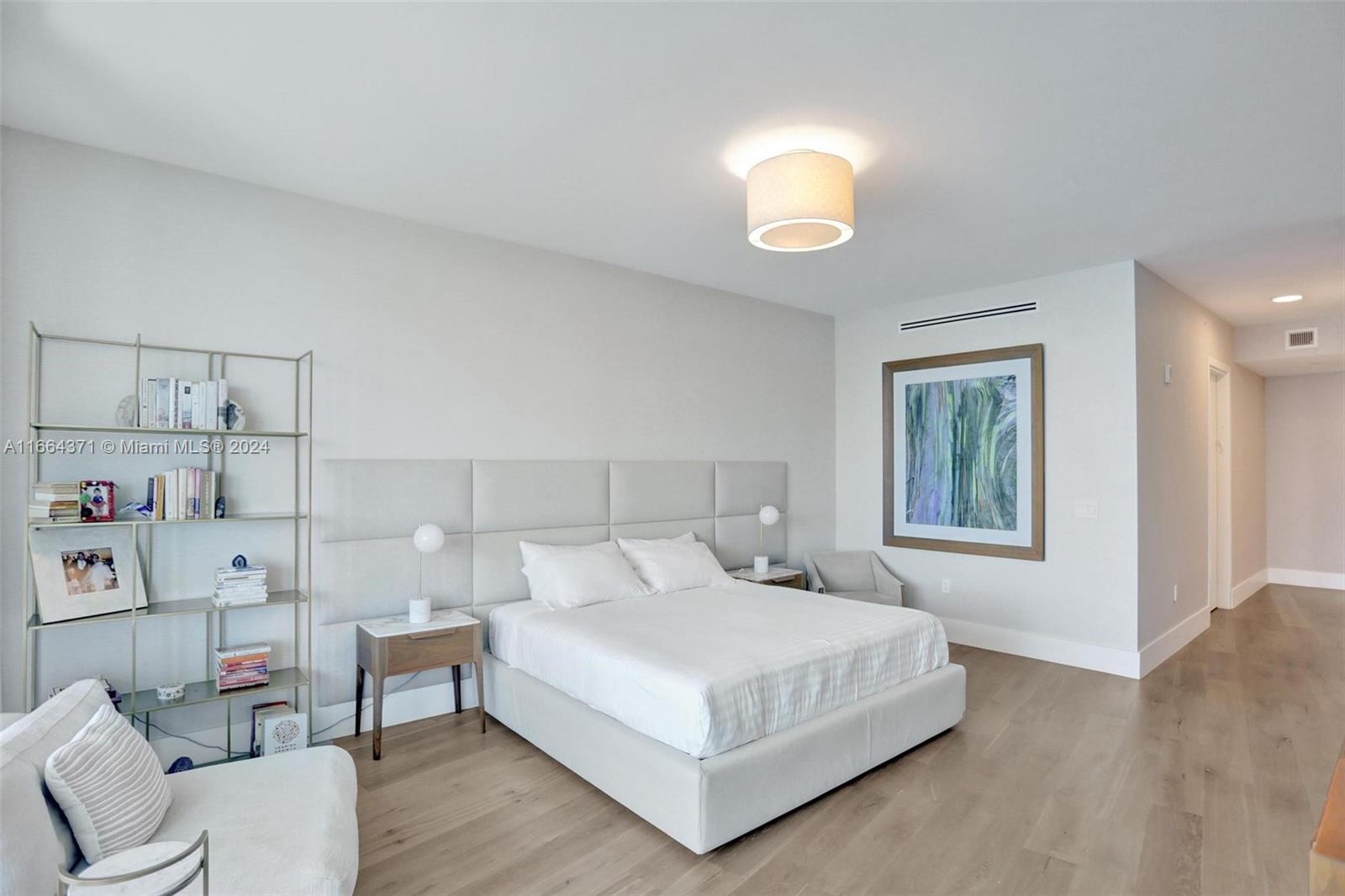 ECHO CONDO - Residential