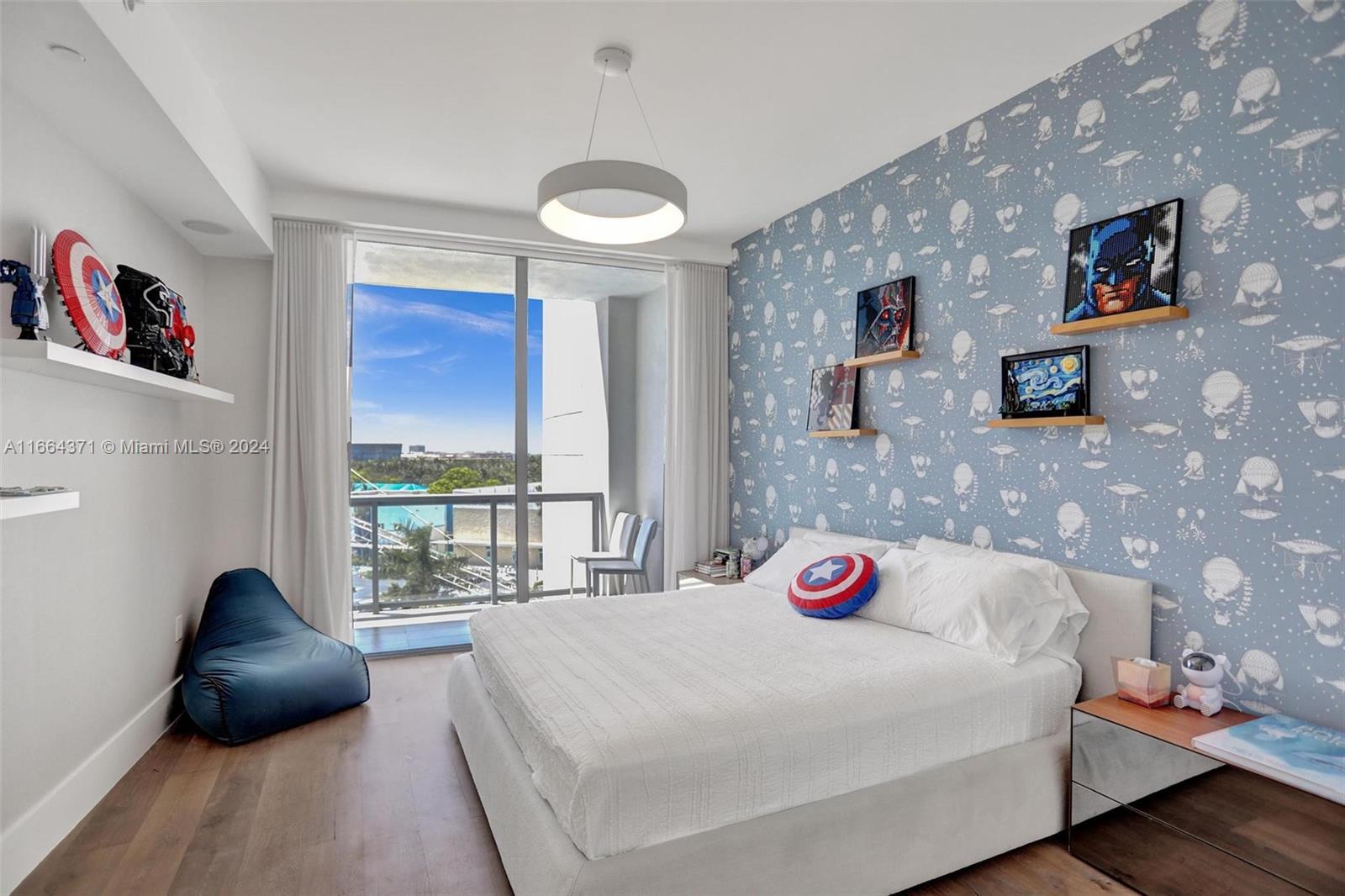 ECHO CONDO - Residential