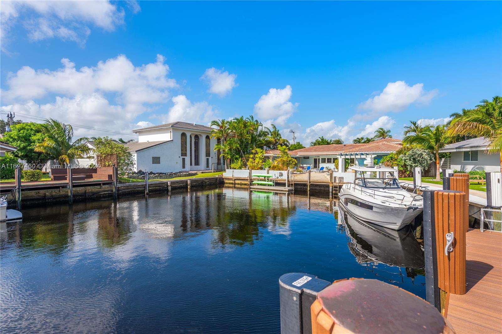 LANDINGS FIRST SEC - Residential