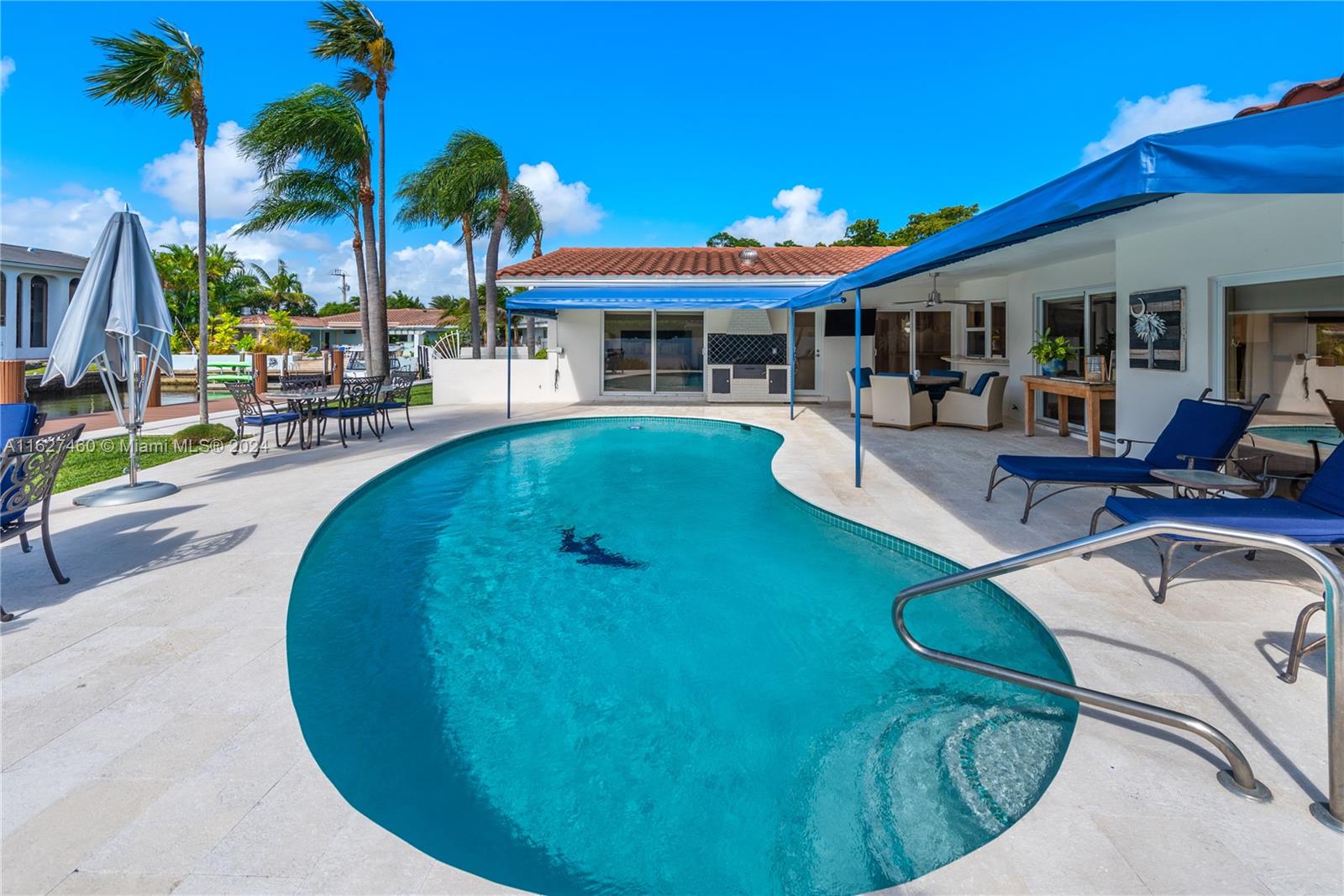 LANDINGS FIRST SEC - Residential