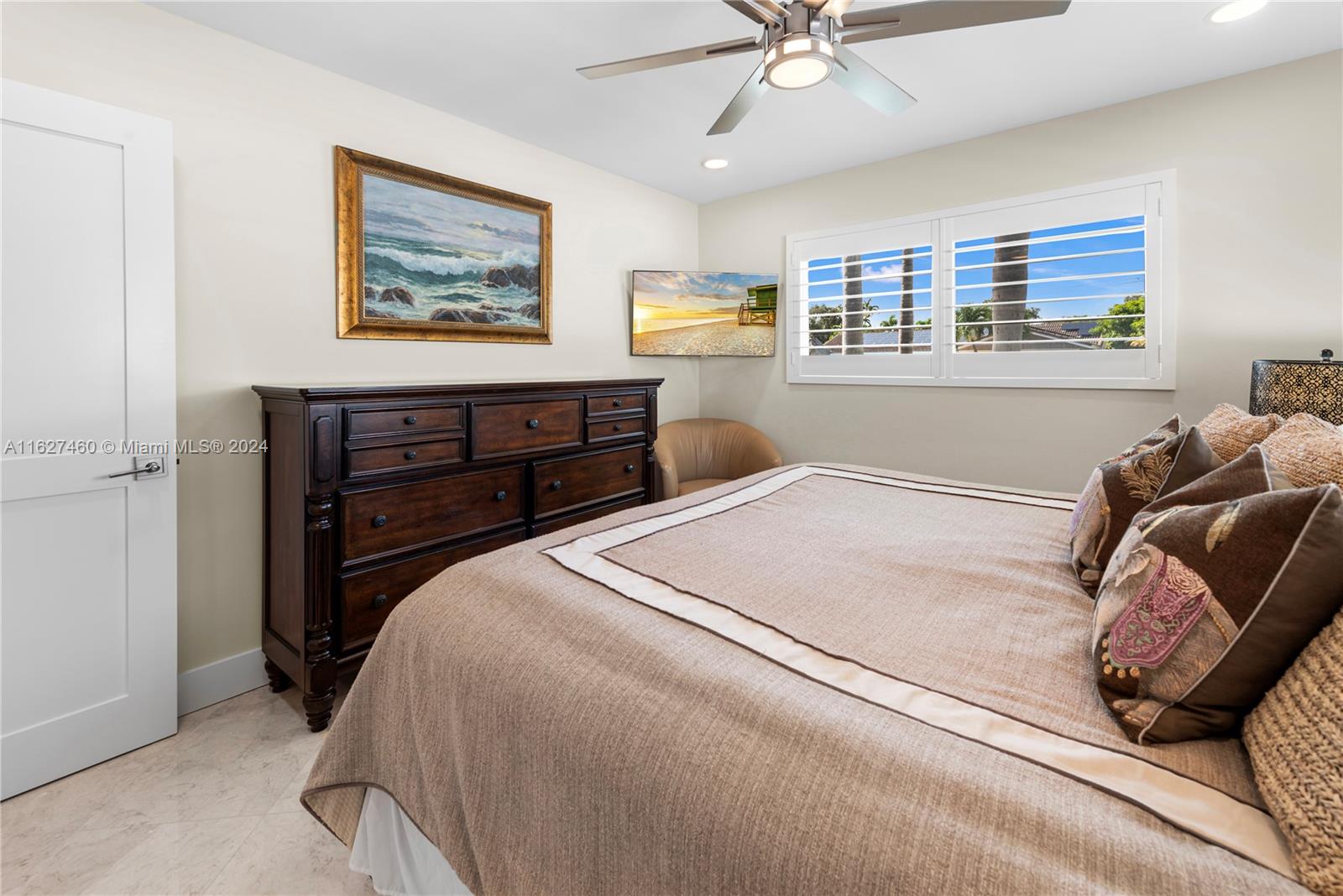 LANDINGS FIRST SEC - Residential