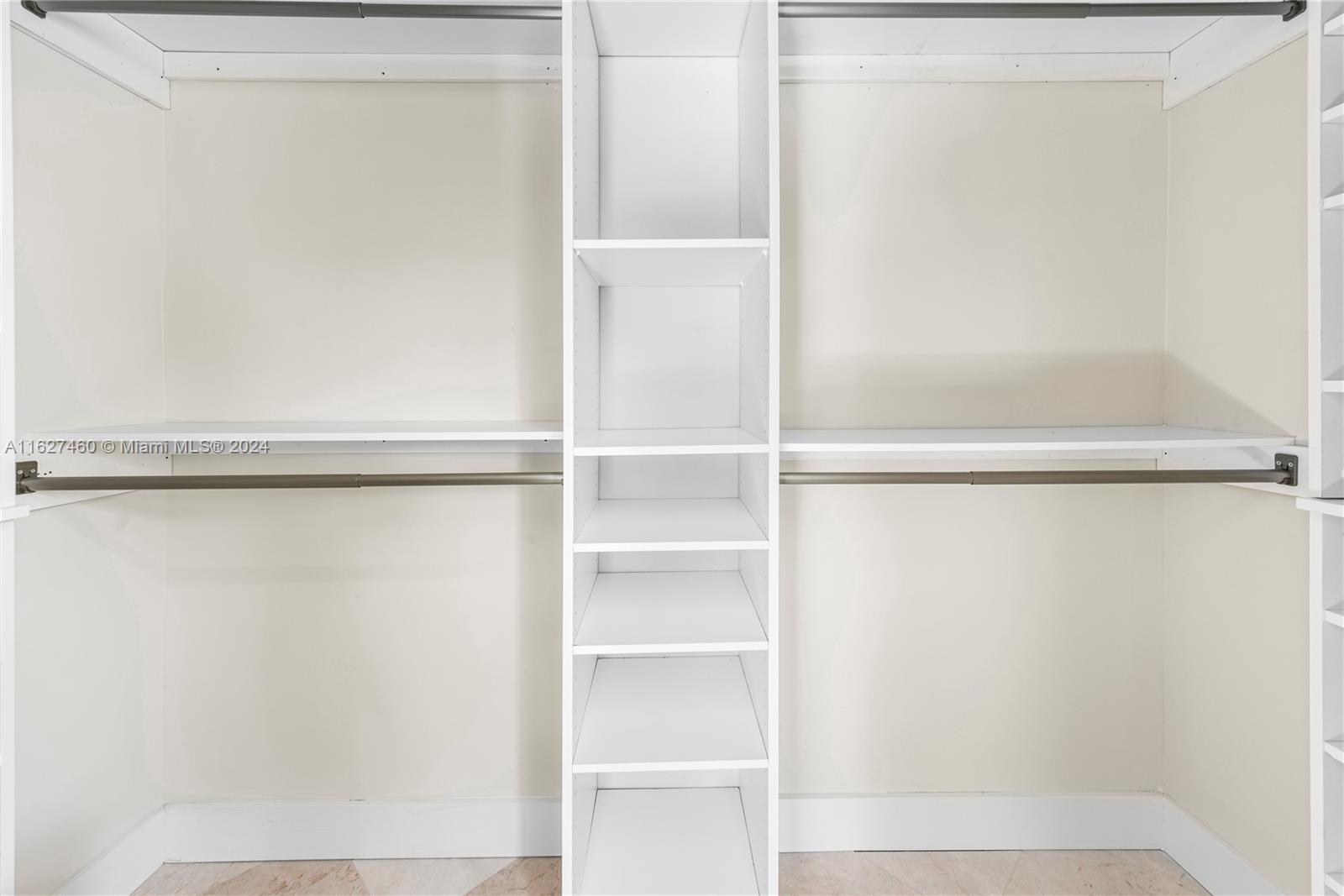 LANDINGS FIRST SEC - Residential