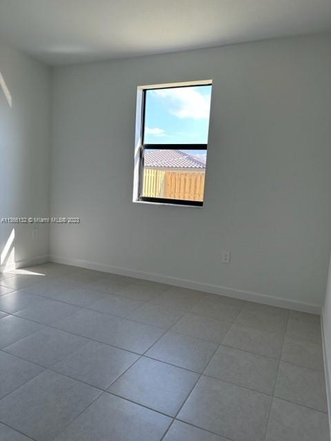 Corsica - Residential Lease