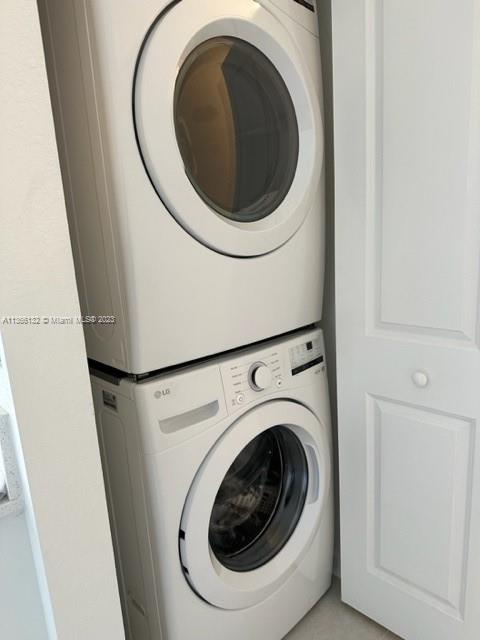 Corsica - Residential Lease