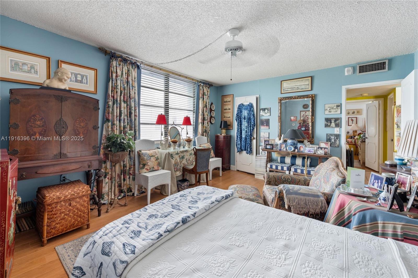 155 SUNRISE CONDO - Residential