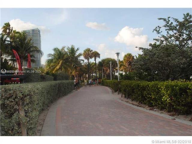 THE DECOPLAGE CONDO - Residential Lease