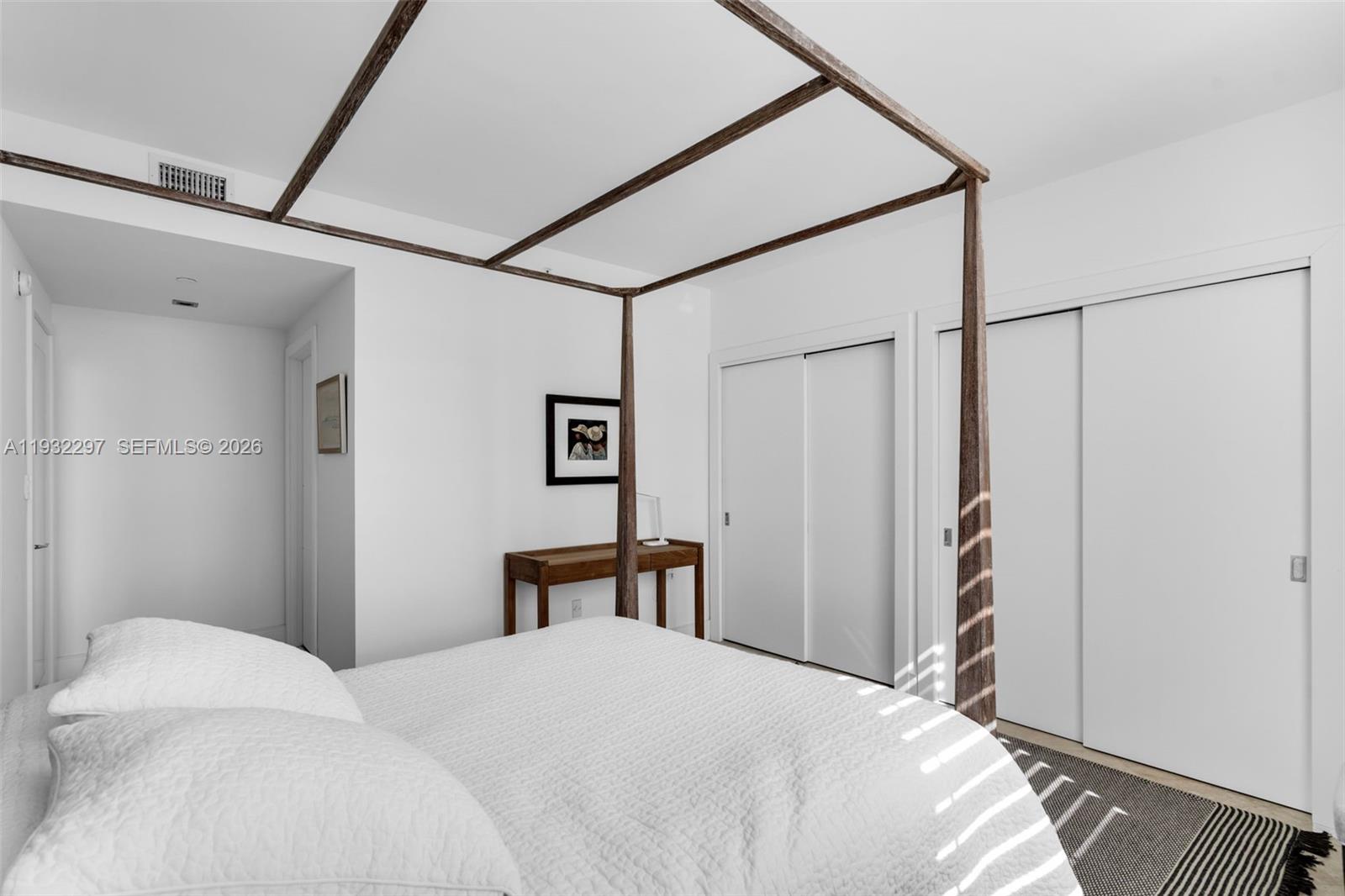 CLUB TOWER THREE CONDO - Residential