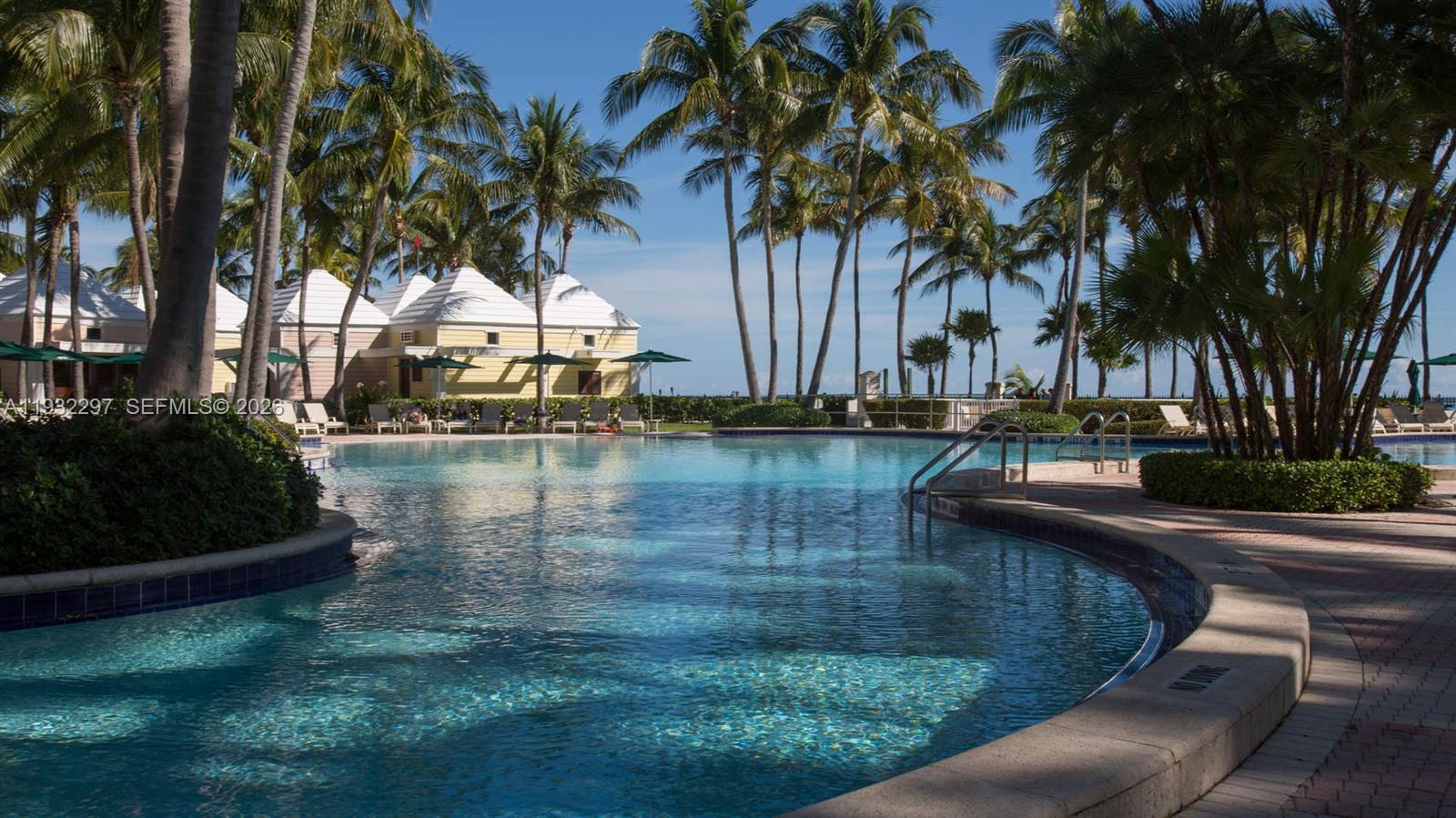 CLUB TOWER THREE CONDO - Residential