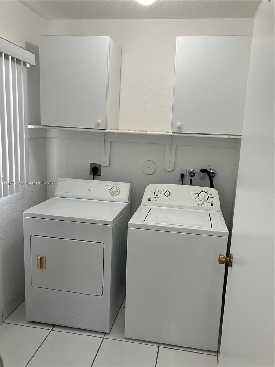 2758 NW 57th St