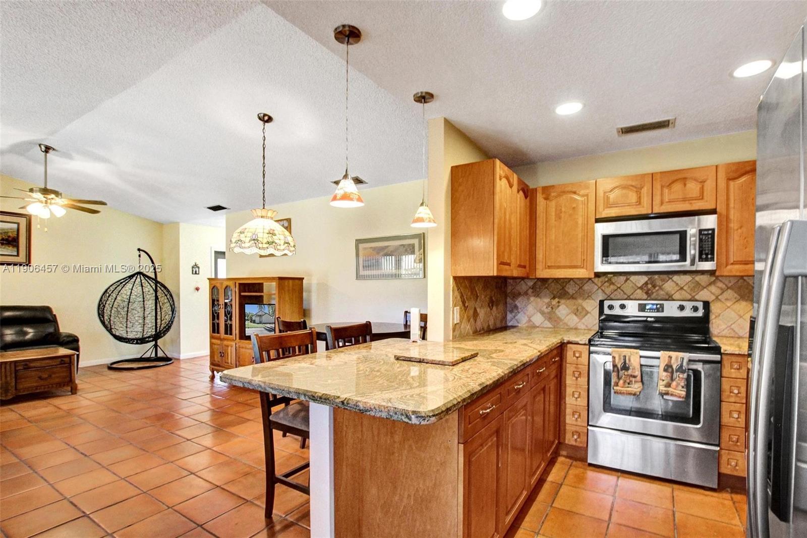 EVERGLADES SUGAR & LAND C - Residential