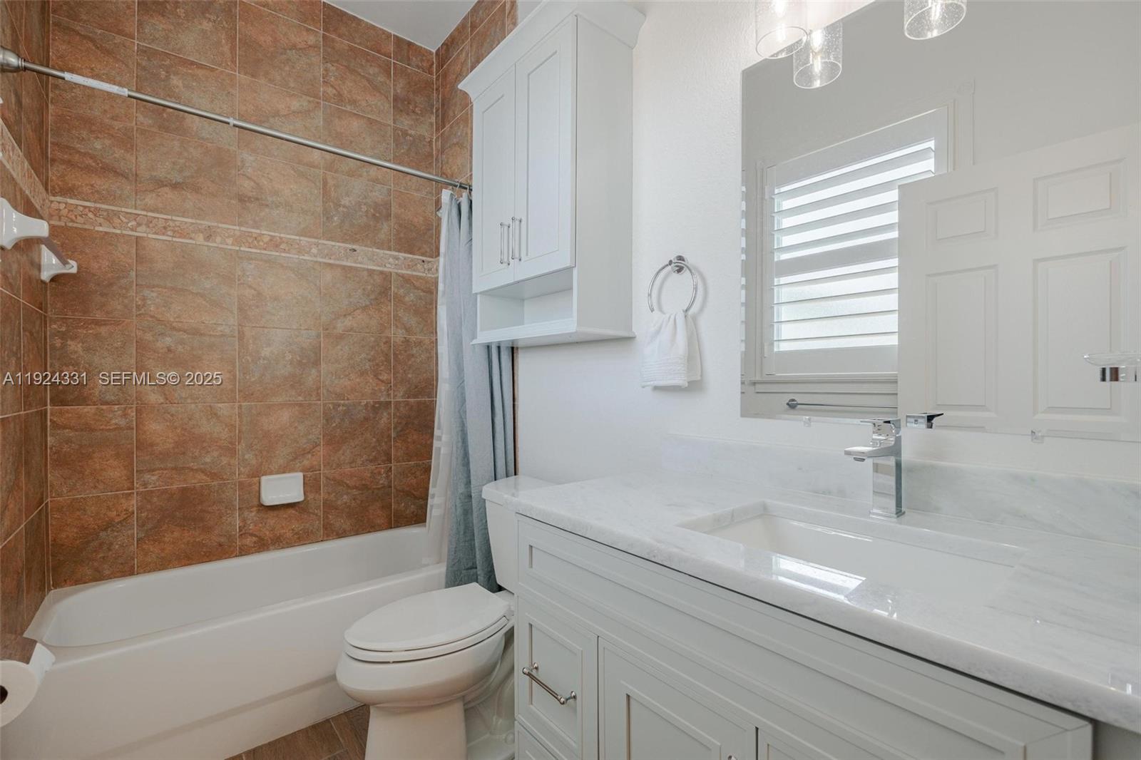 BAYVIEW ACRES - Residential