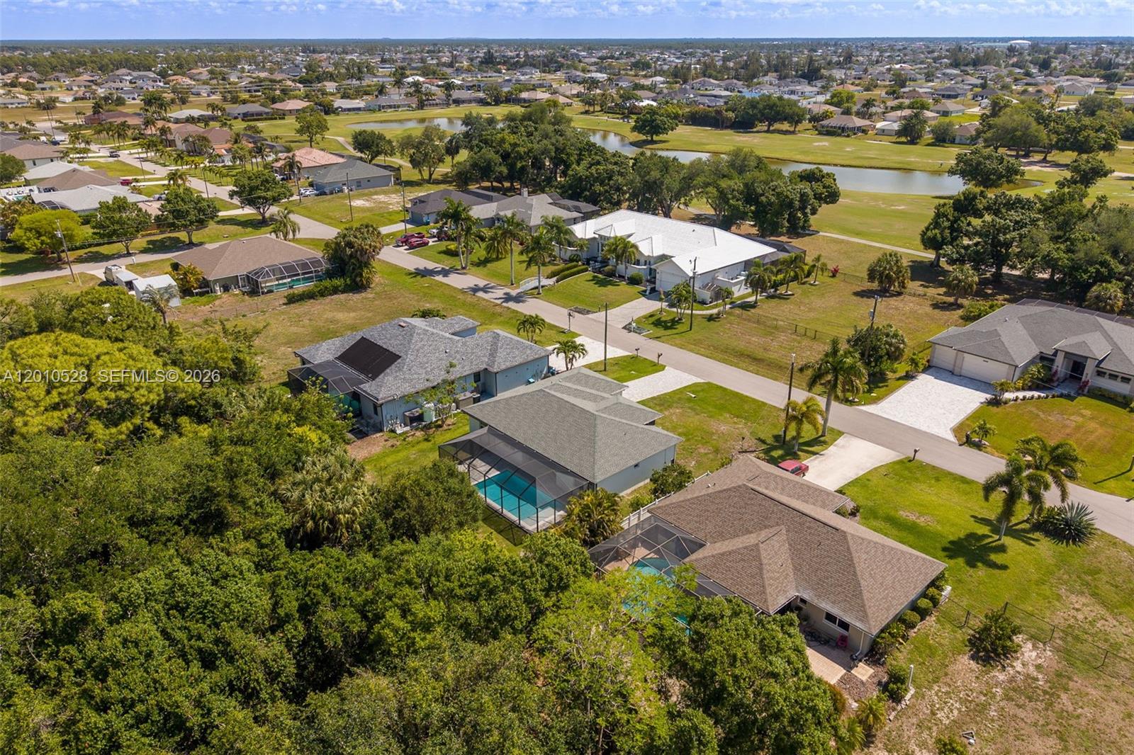 CAPE CORAL - Residential
