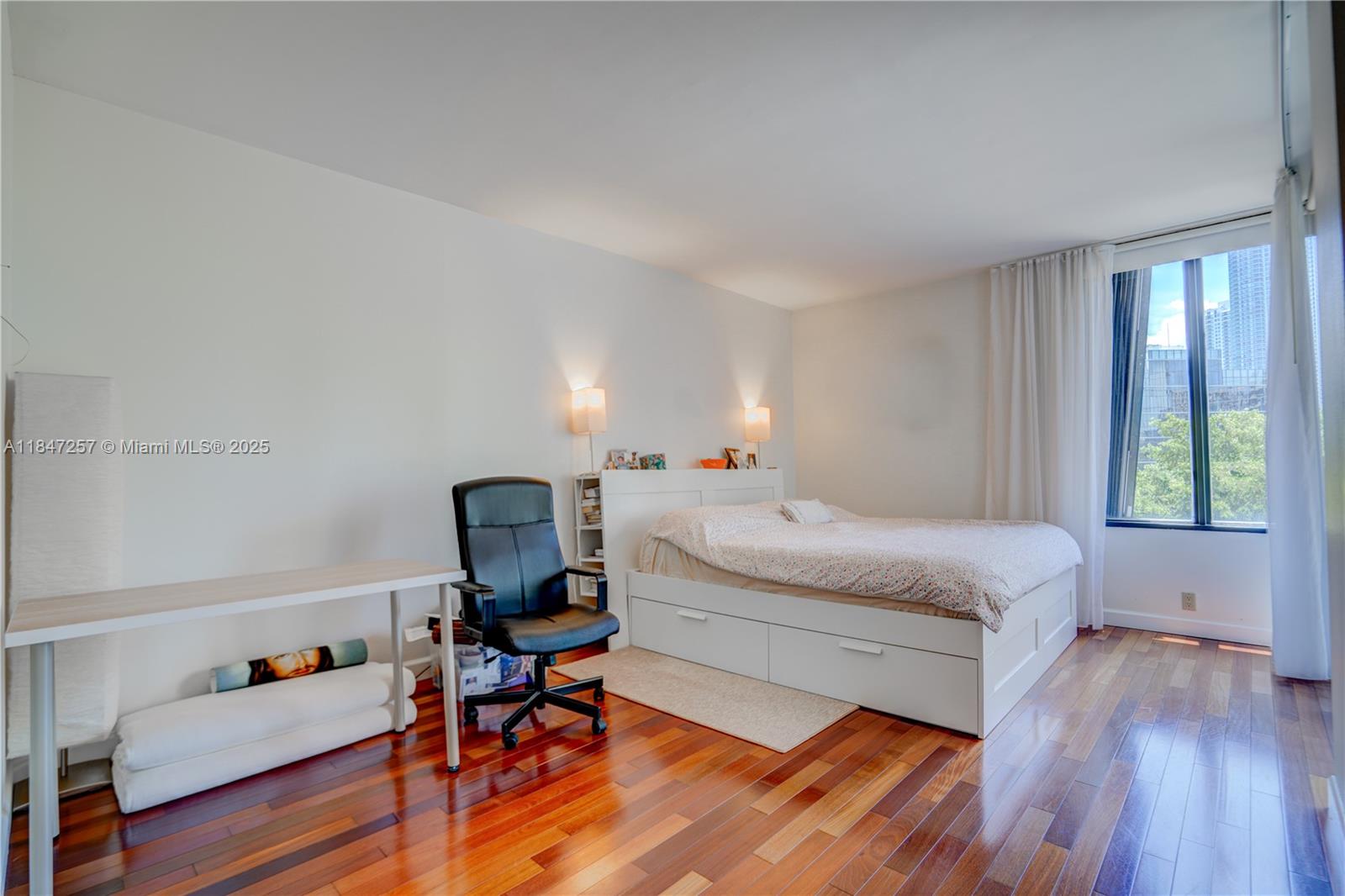 BRICKELL KEY ONE CONDO - Residential