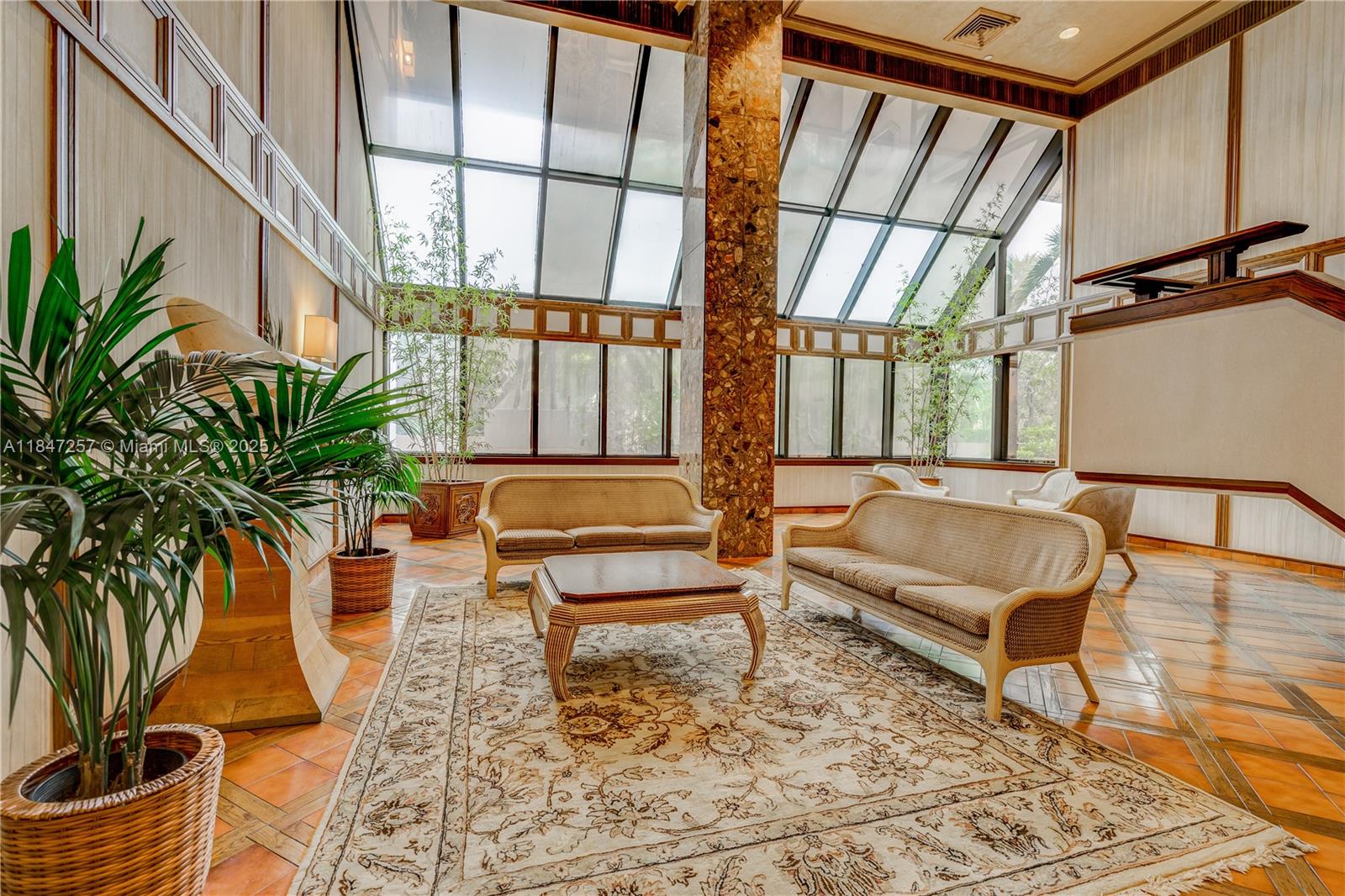 BRICKELL KEY ONE CONDO - Residential