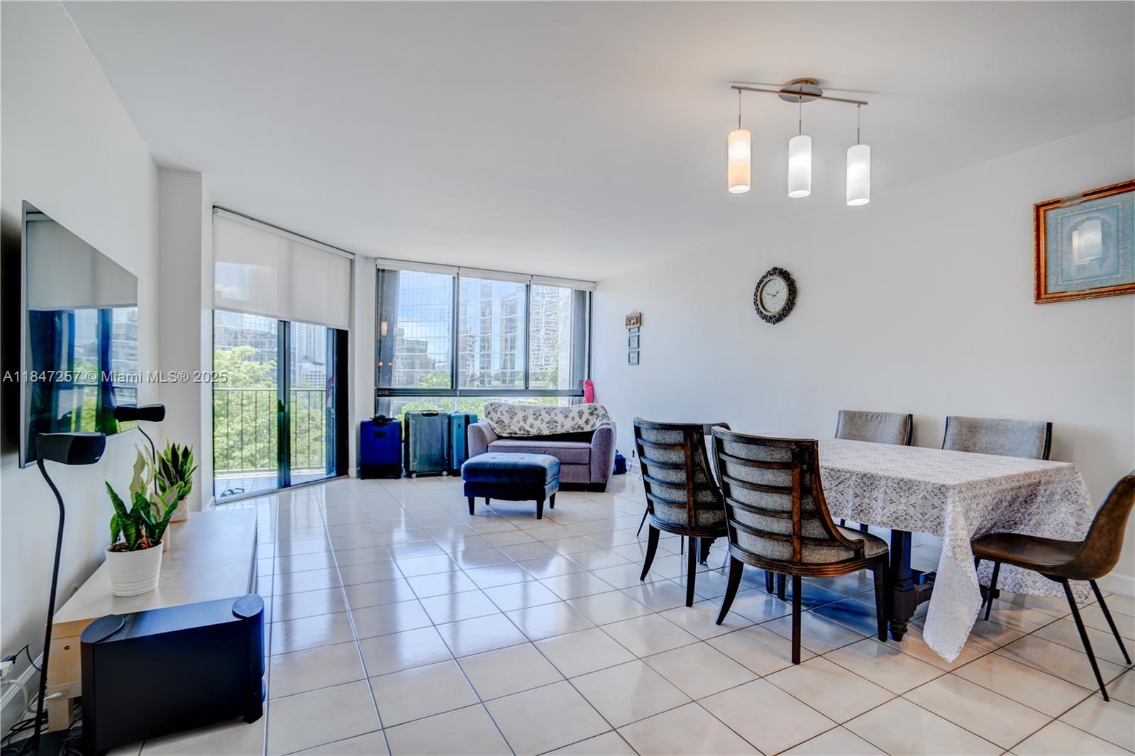 520 Brickell Key Dr A619