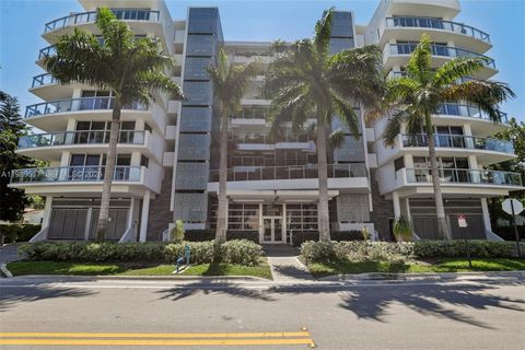 1100 100th St 703 Bay Harbor Islands FL 33154