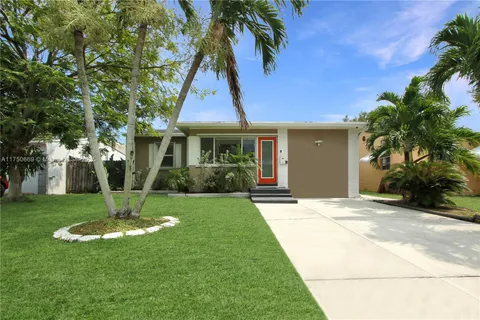 2422 Roosevelt St, Hollywood, FL 33020 - MLS#: A11750669