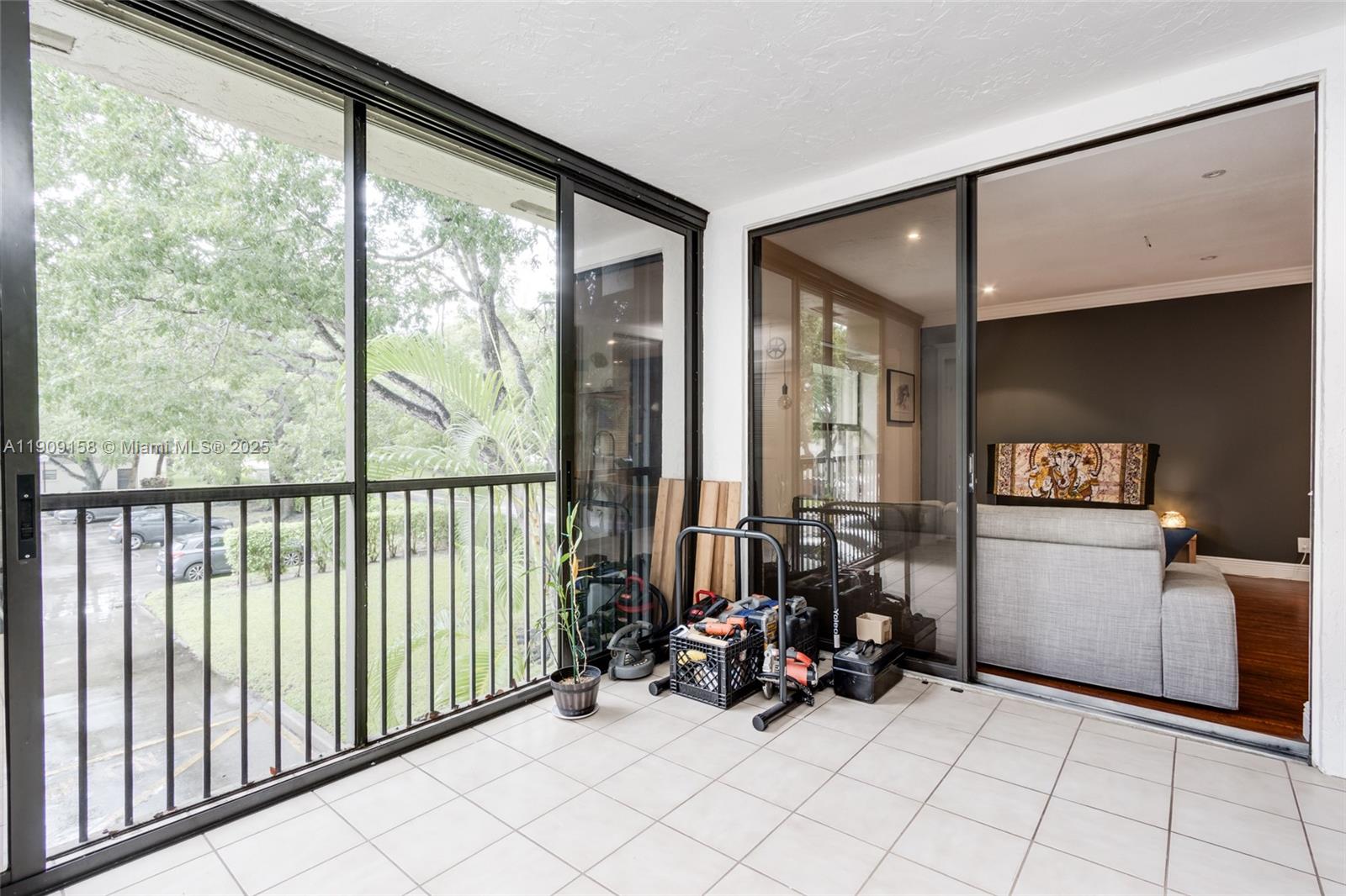 APPLEWOOD VILLAGE IV-E CO - Residential