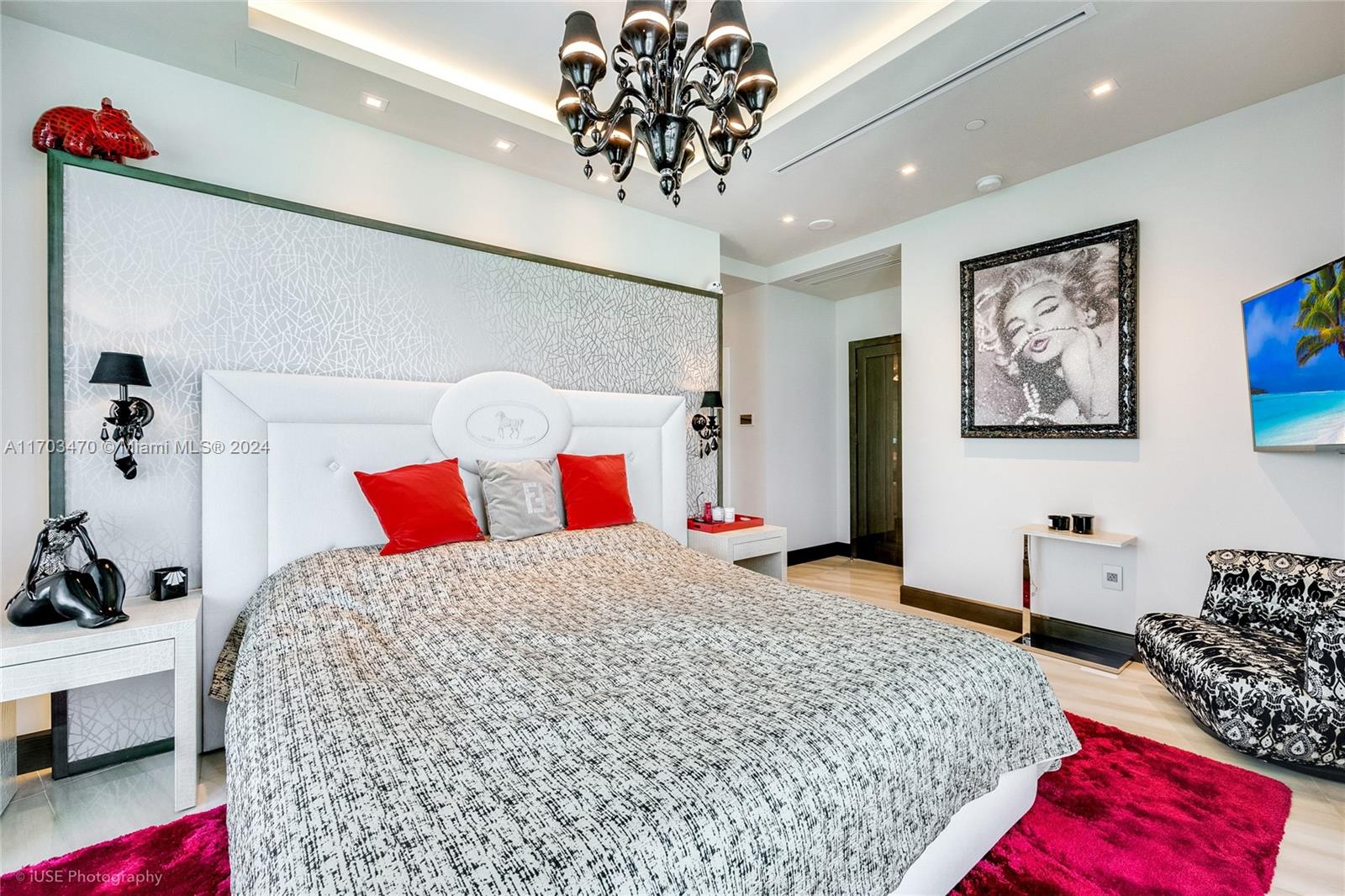 10295 COLLINS AVE RESDNTA - Residential