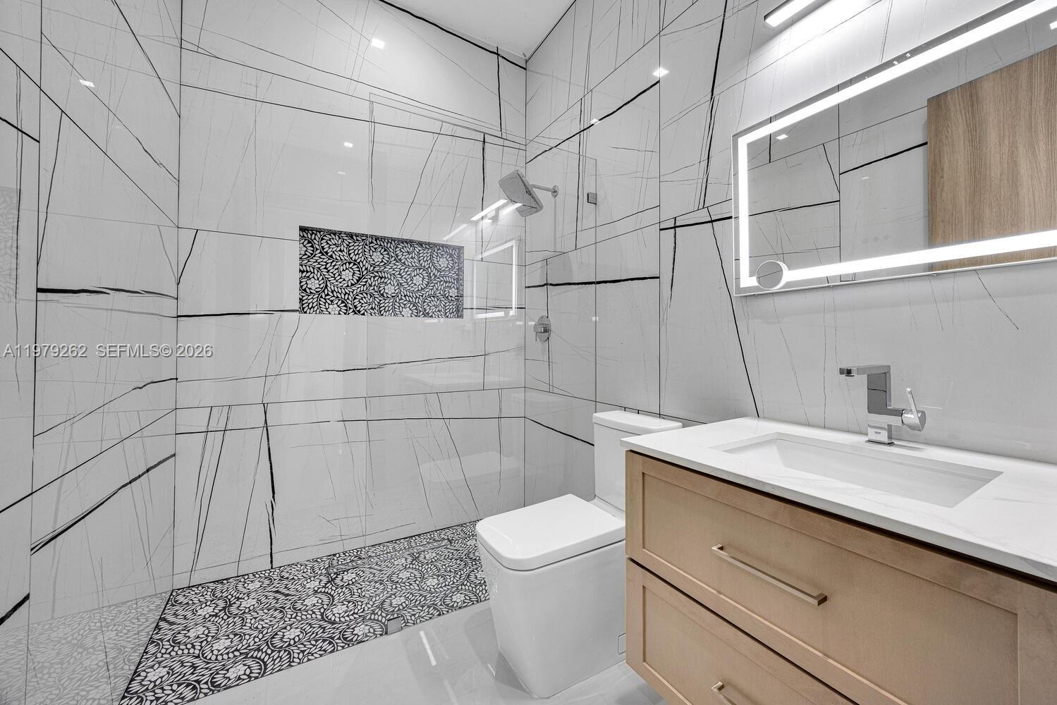 EDGEWATER PARK AMD PL - Residential