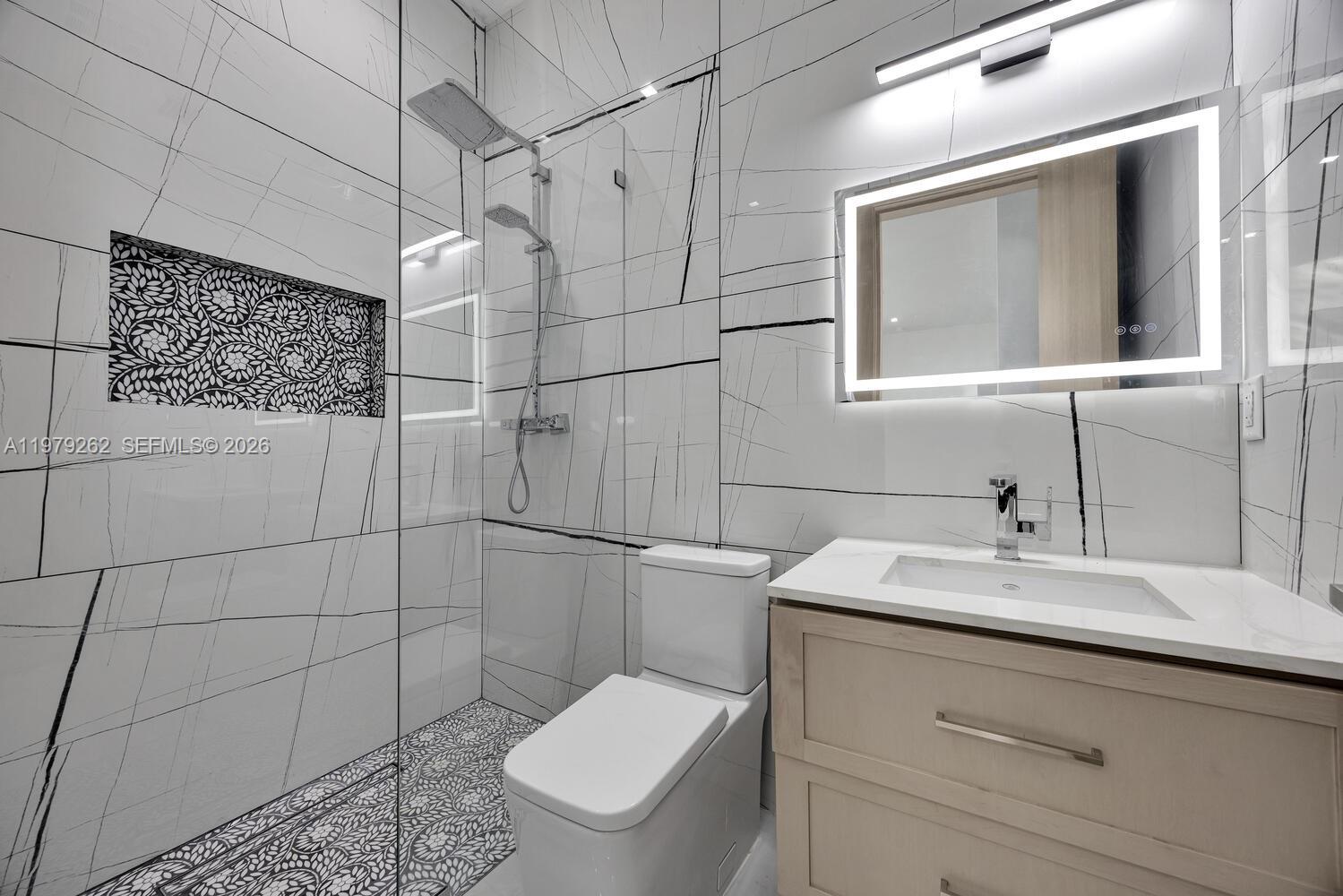 EDGEWATER PARK AMD PL - Residential